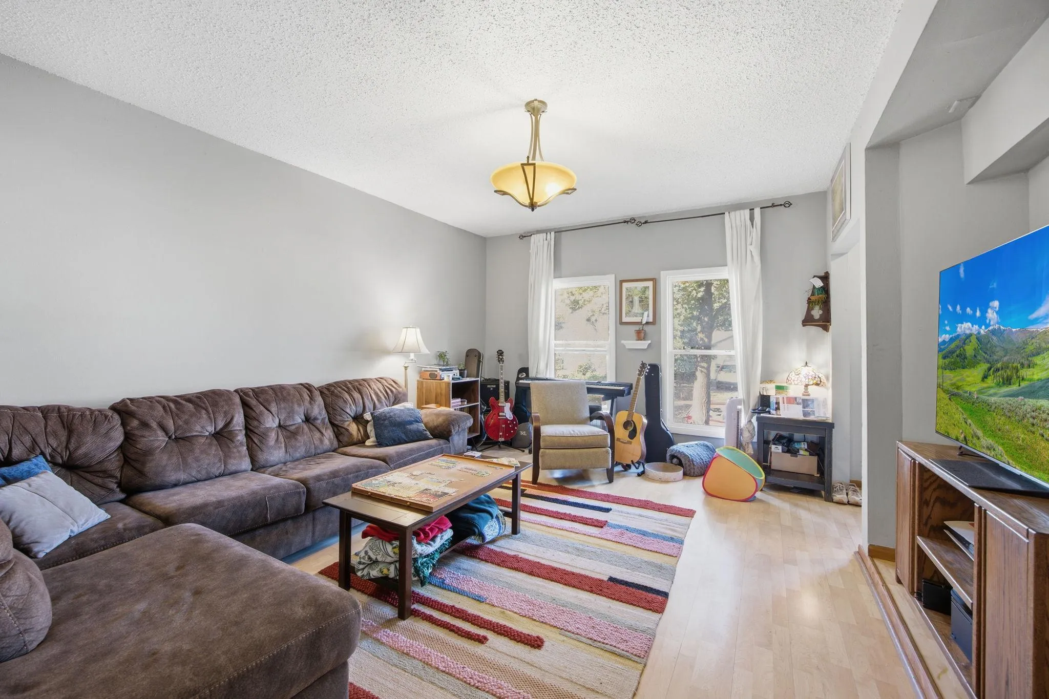 Photo 4 of 718 19th Ne Avenue