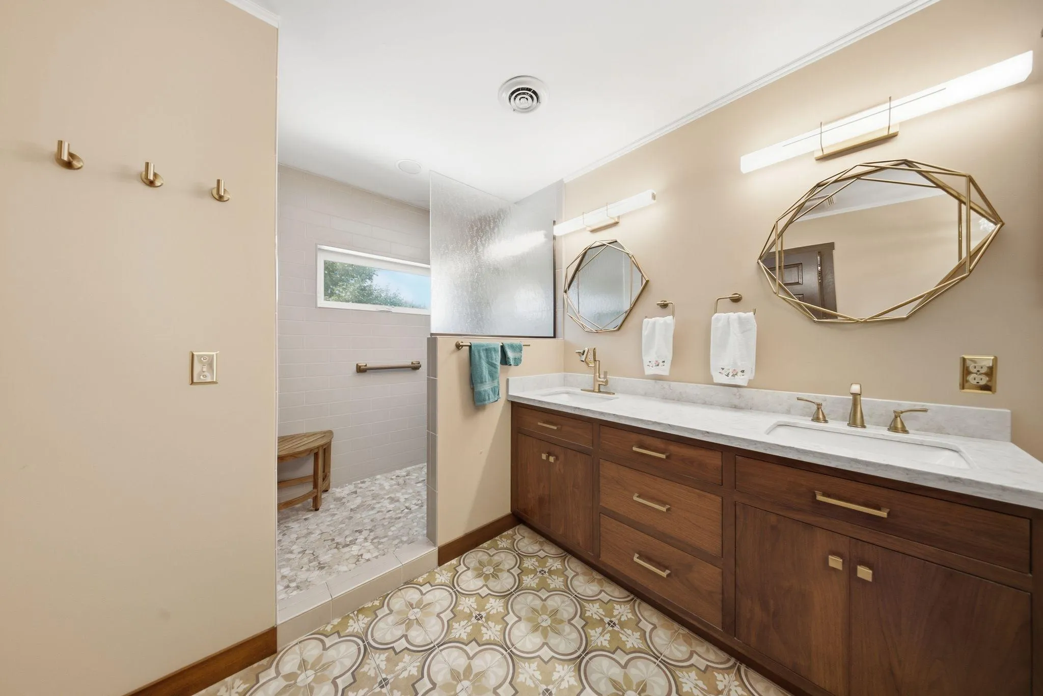 Photo 20 of 540 5th Avenue