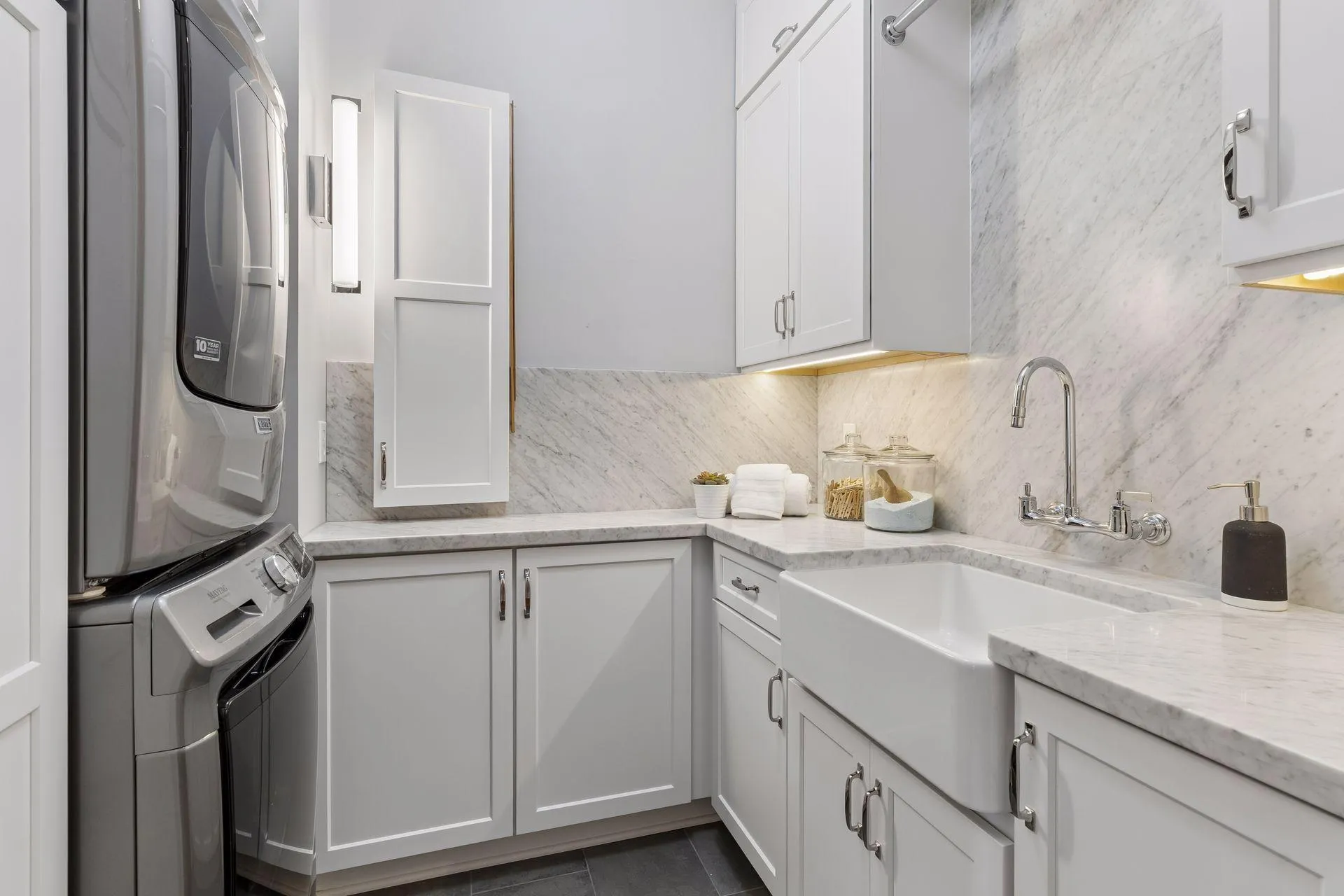 Photo 66 of 100 3rd S Avenue Unit 3302