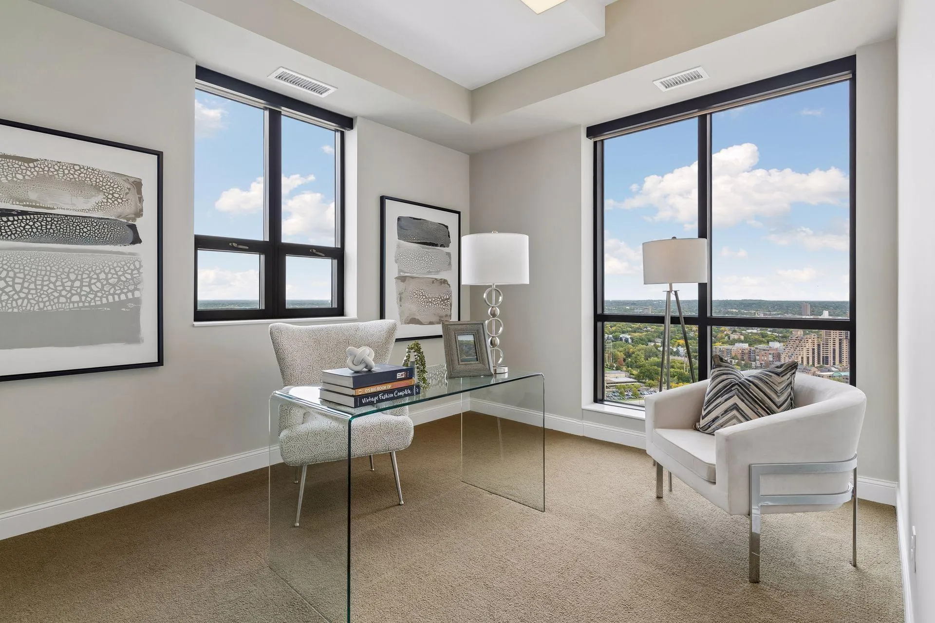 Photo 60 of 100 3rd S Avenue Unit 3302