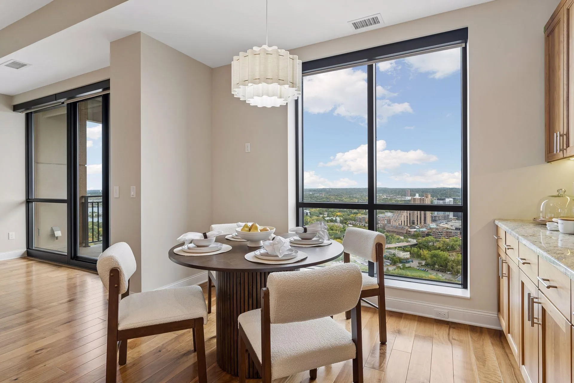 Photo 41 of 100 3rd S Avenue Unit 3302