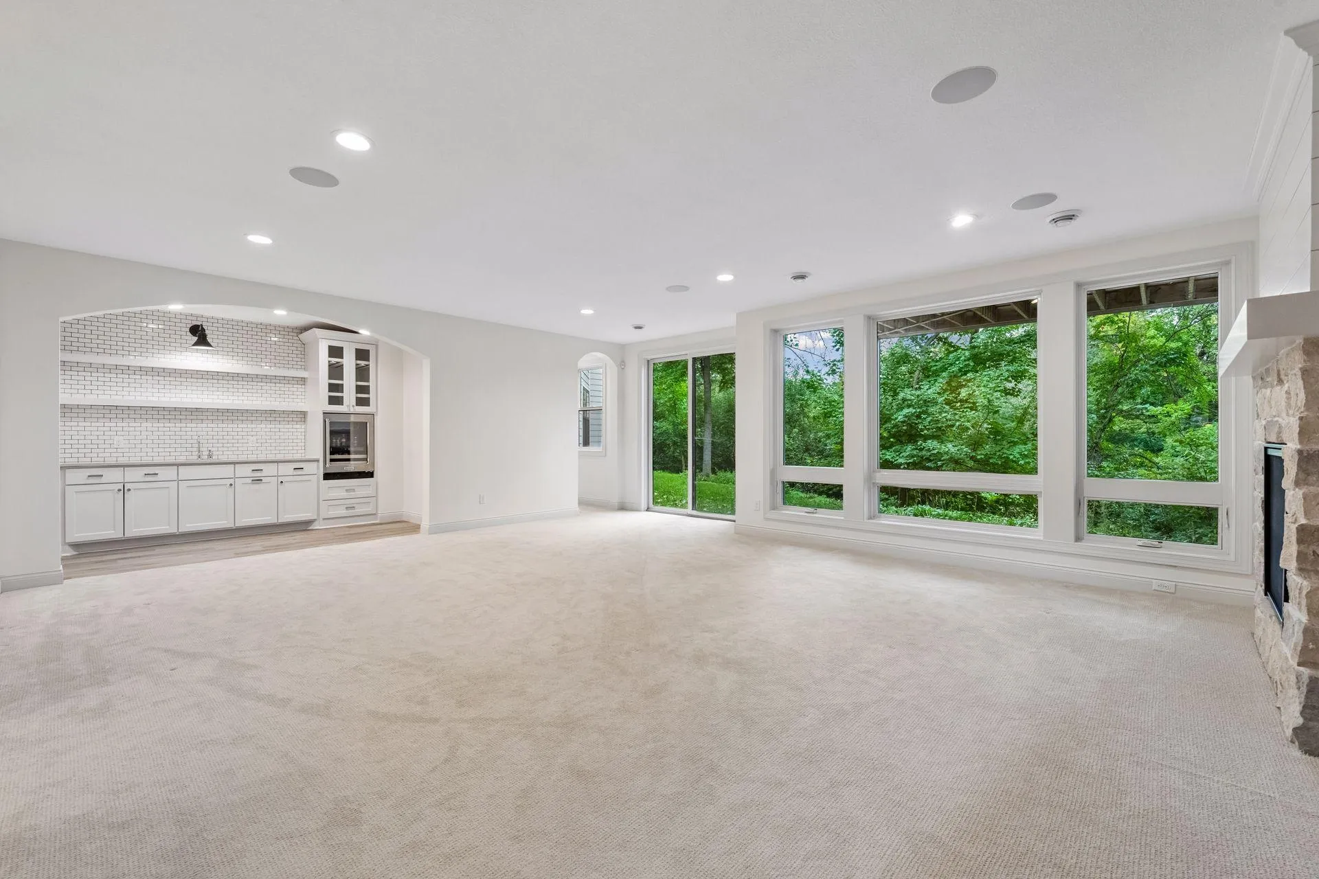 Photo 22 of 3419 Groveland Lane