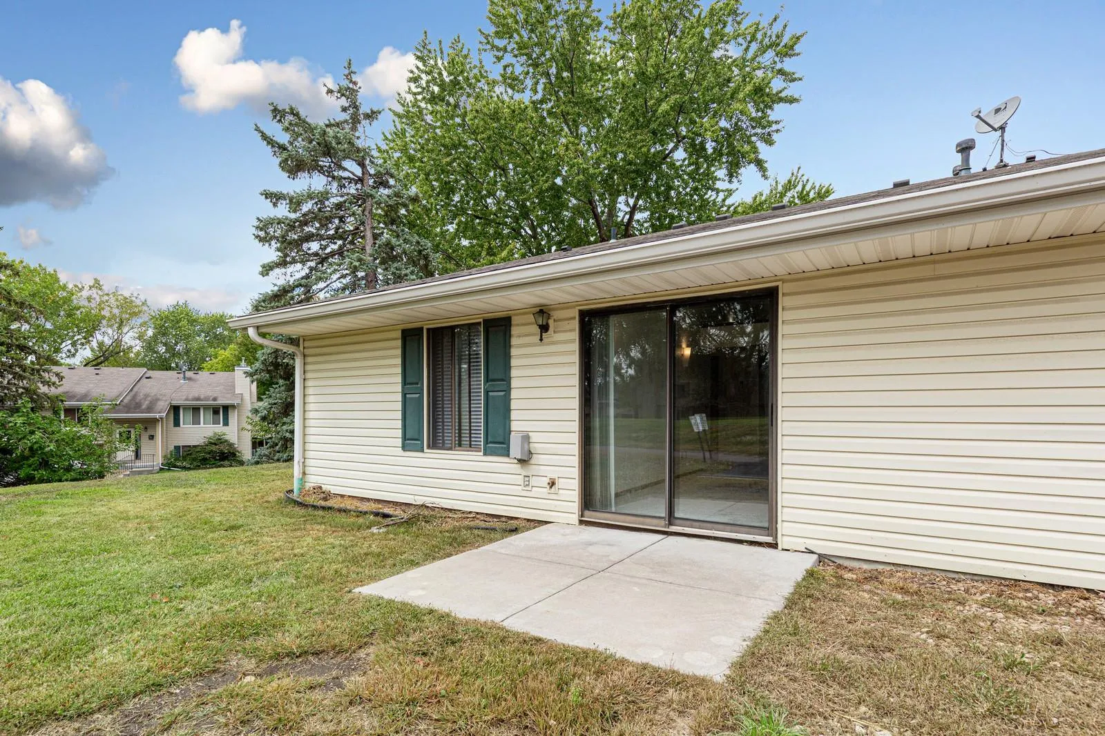 Photo 6 of 3831 Heather Drive