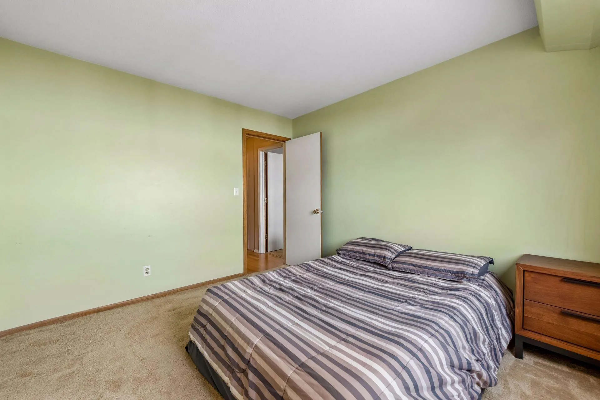 Photo 15 of 5410 Three Points Boulevard Unit 425