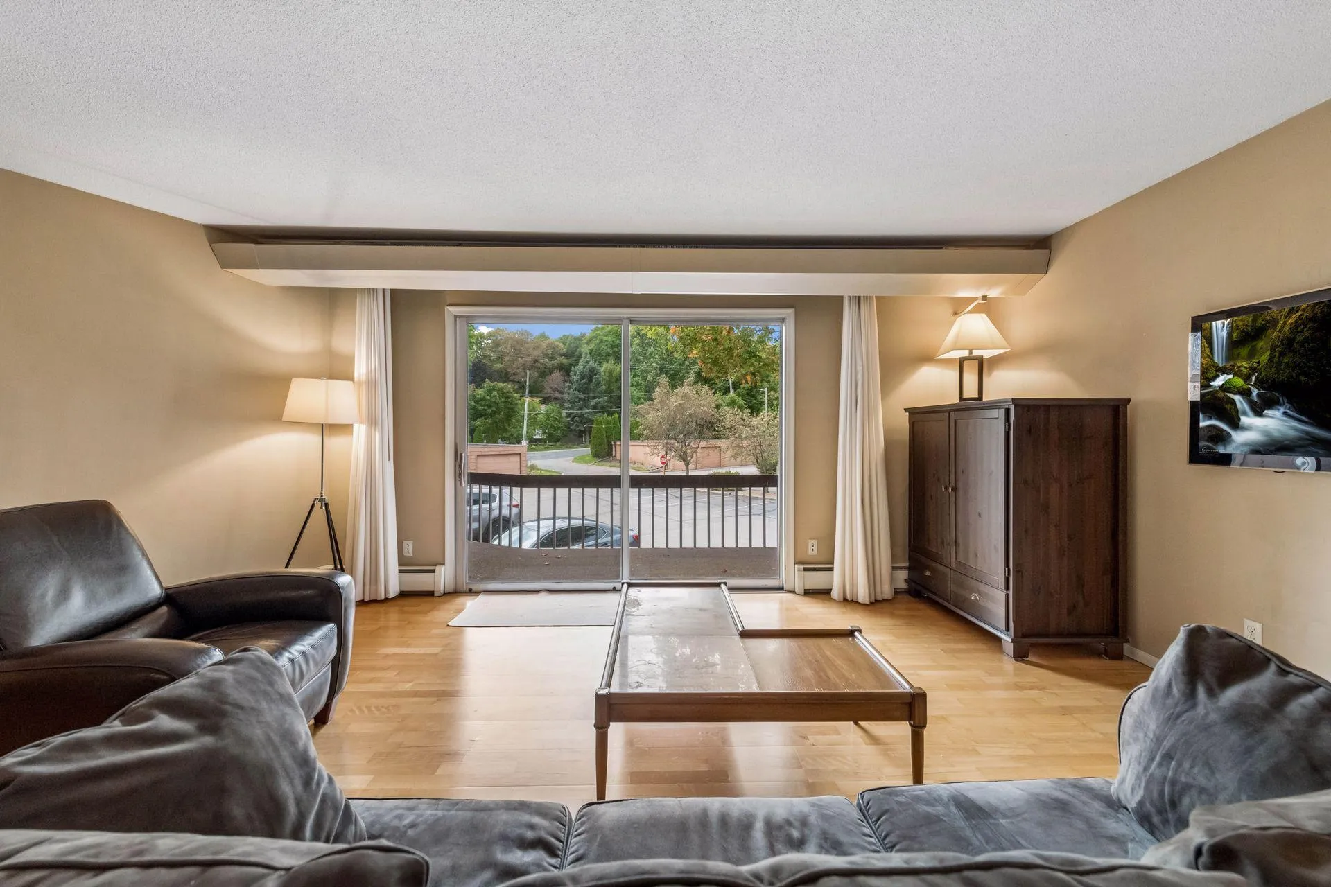 Photo 11 of 5410 Three Points Boulevard Unit 425