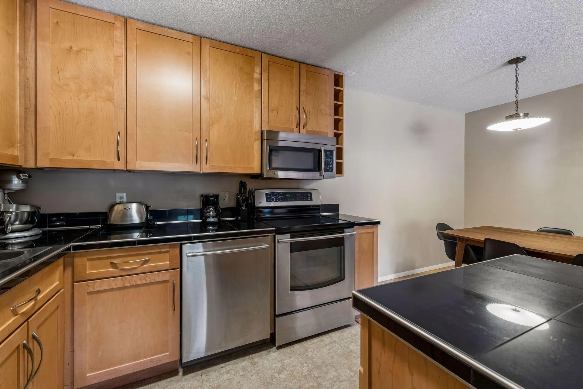 Photo 6 of 5410 Three Points Boulevard Unit 425