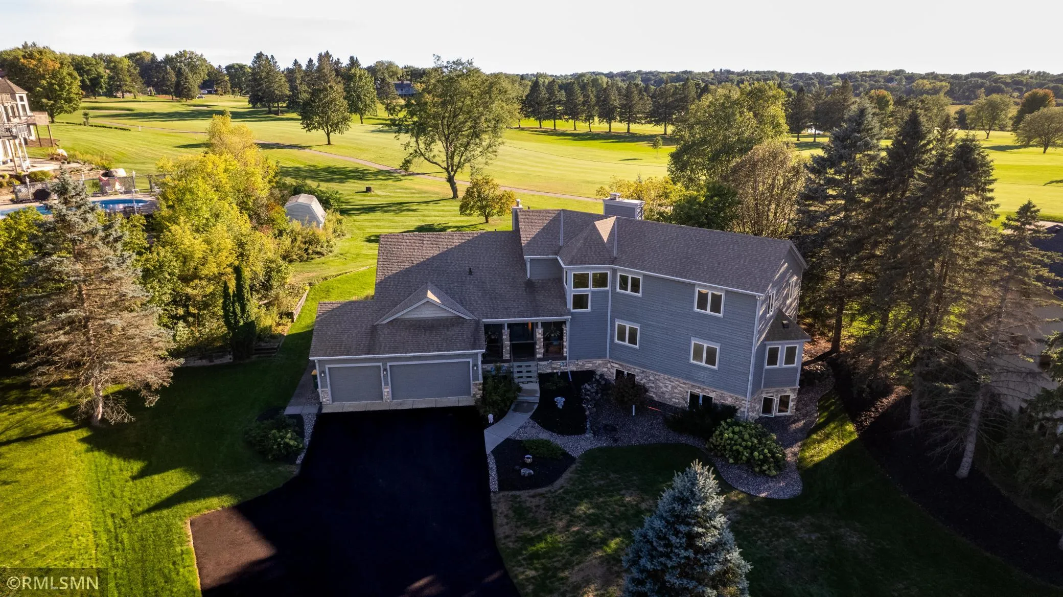 Photo 3 of 1610 Johnson Drive