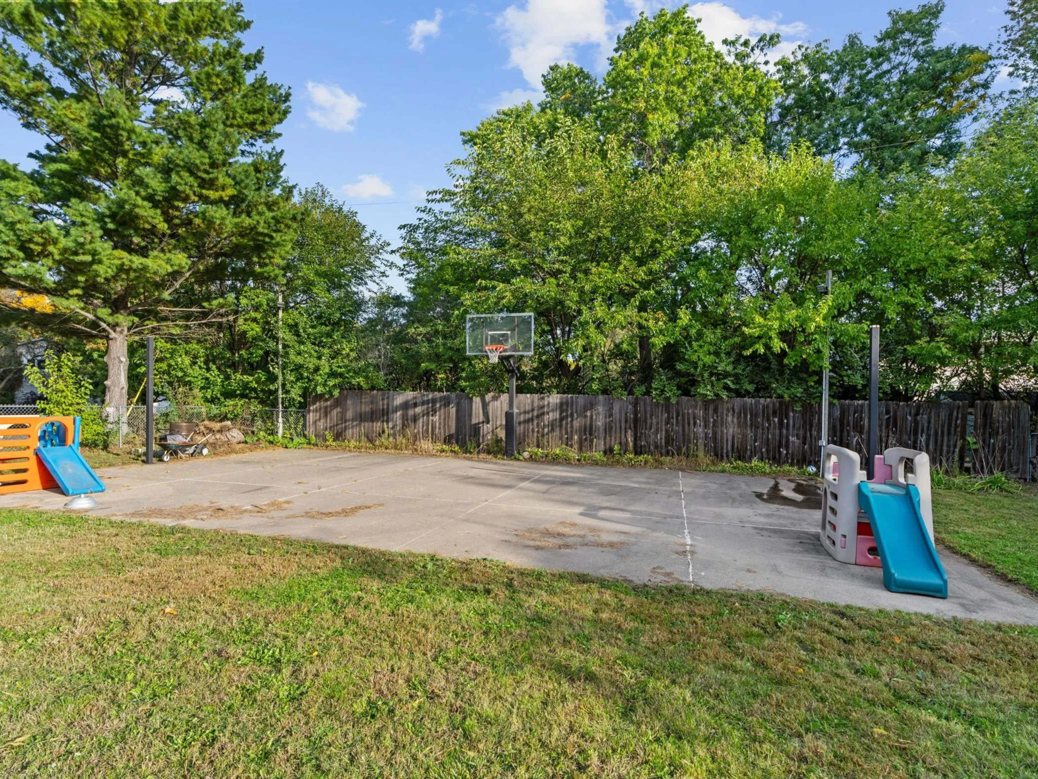 Photo 31 of 2600 River Hills Drive