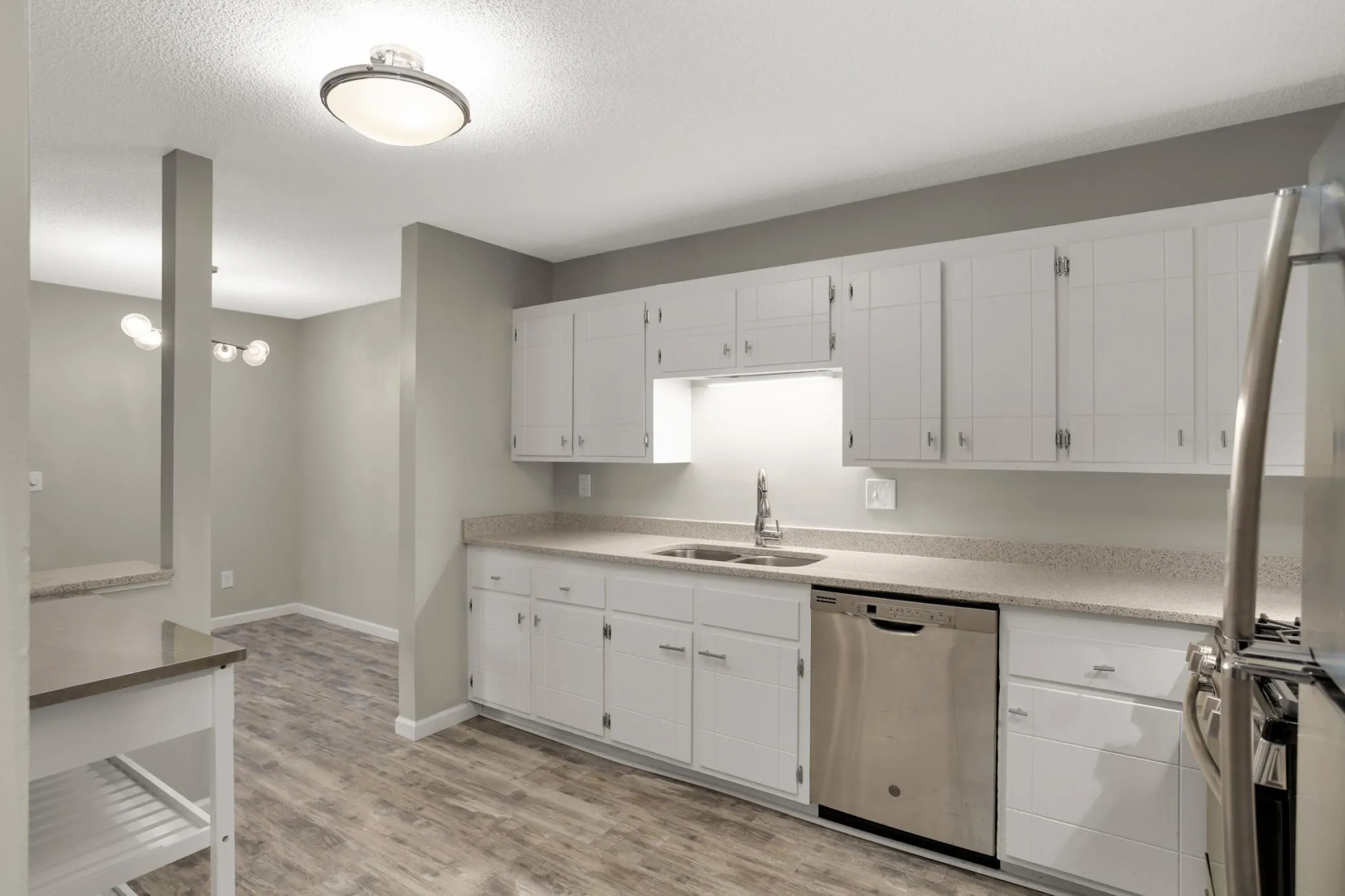 Photo 12 of 3914 Foss Road Unit 101