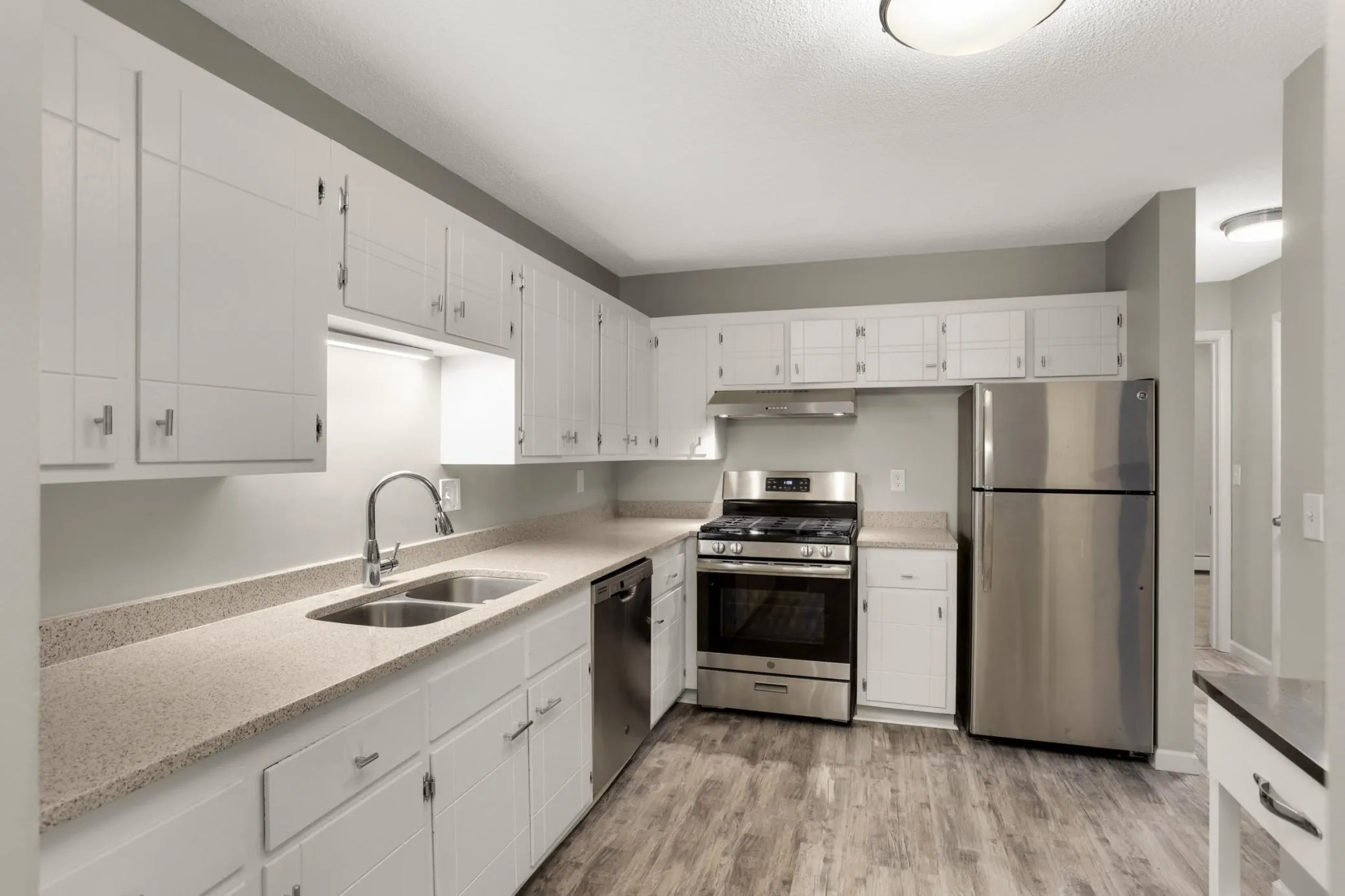 Photo 11 of 3914 Foss Road Unit 101
