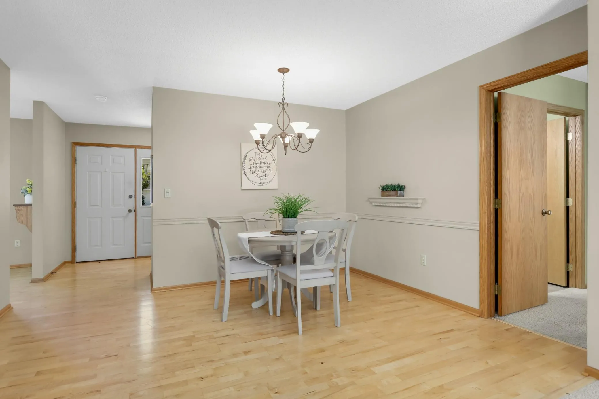 Photo 11 of 3253 Riverwood Drive