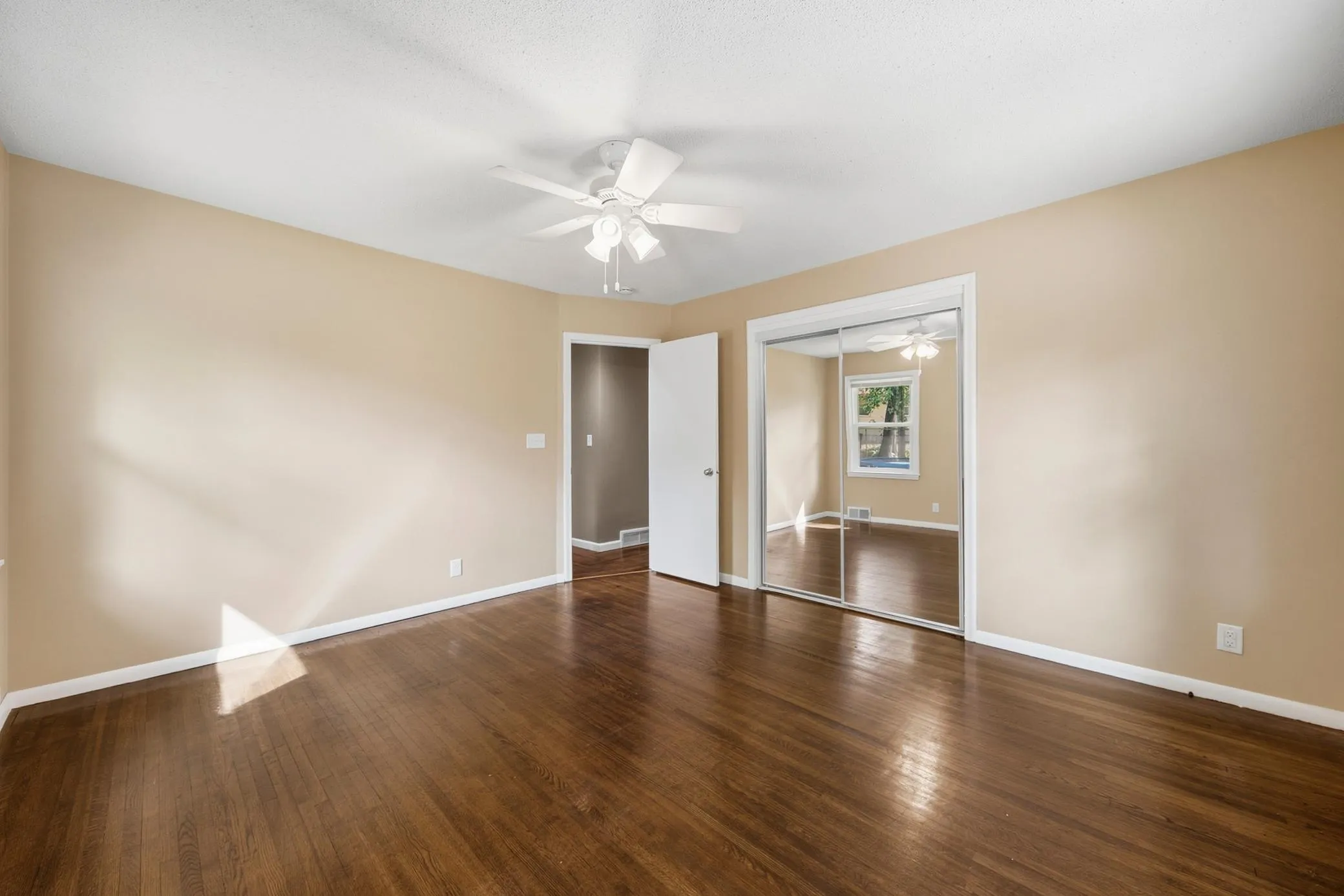 Photo 19 of 1476 Burns Avenue