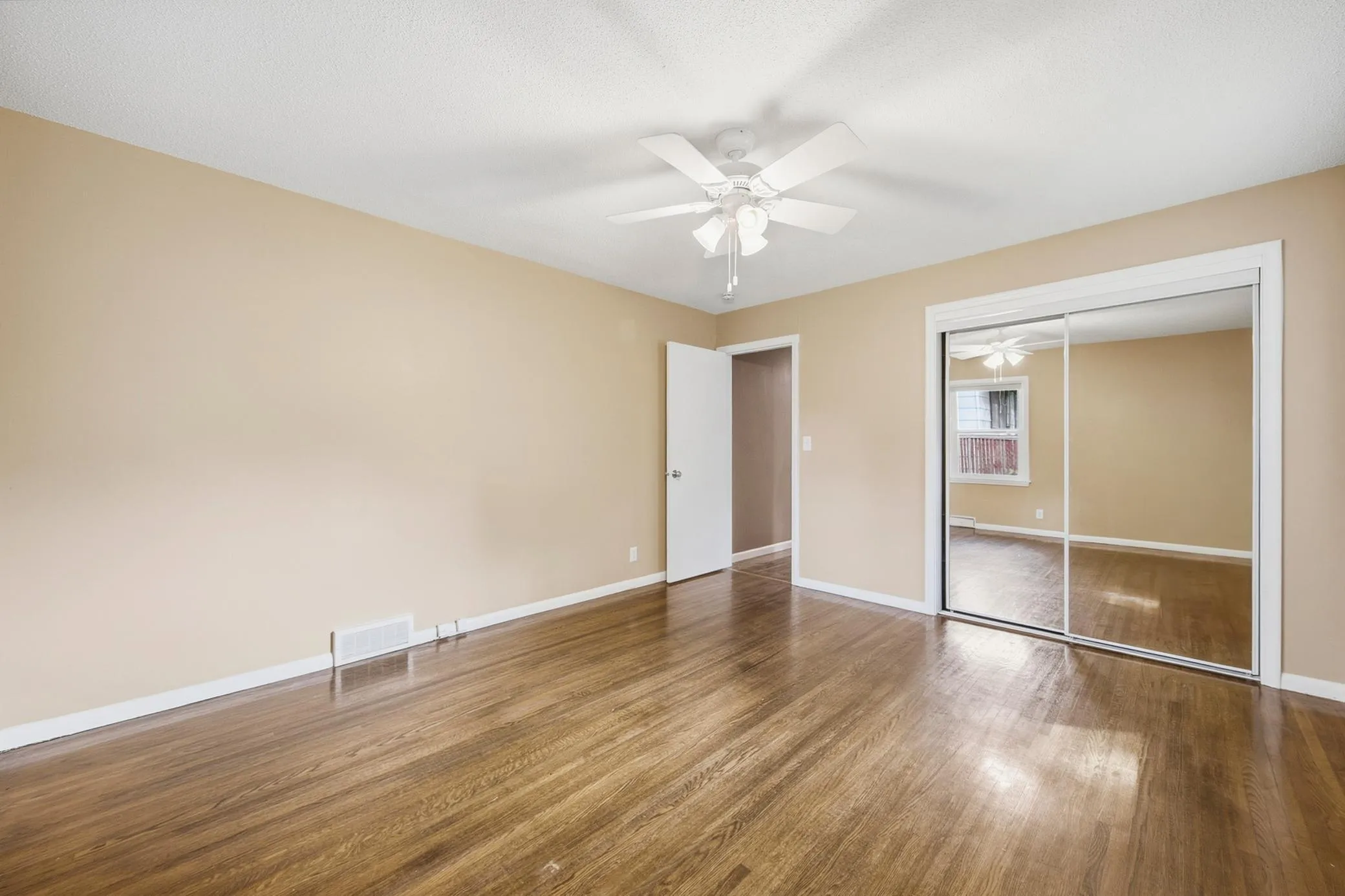 Photo 21 of 1476 Burns Avenue