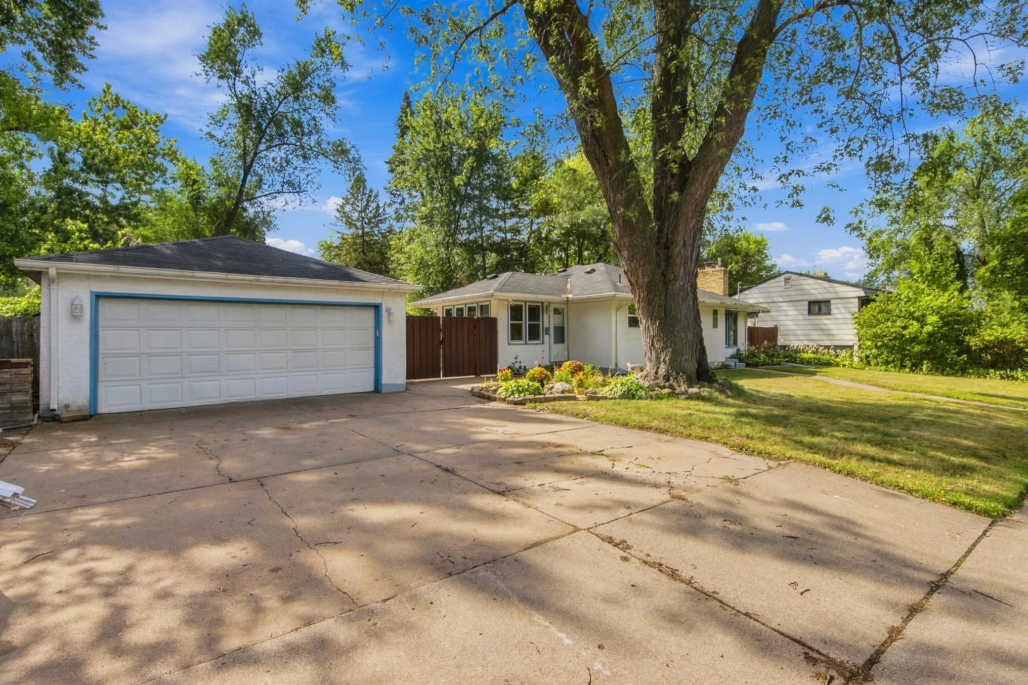 Photo 52 of 1476 Burns Avenue
