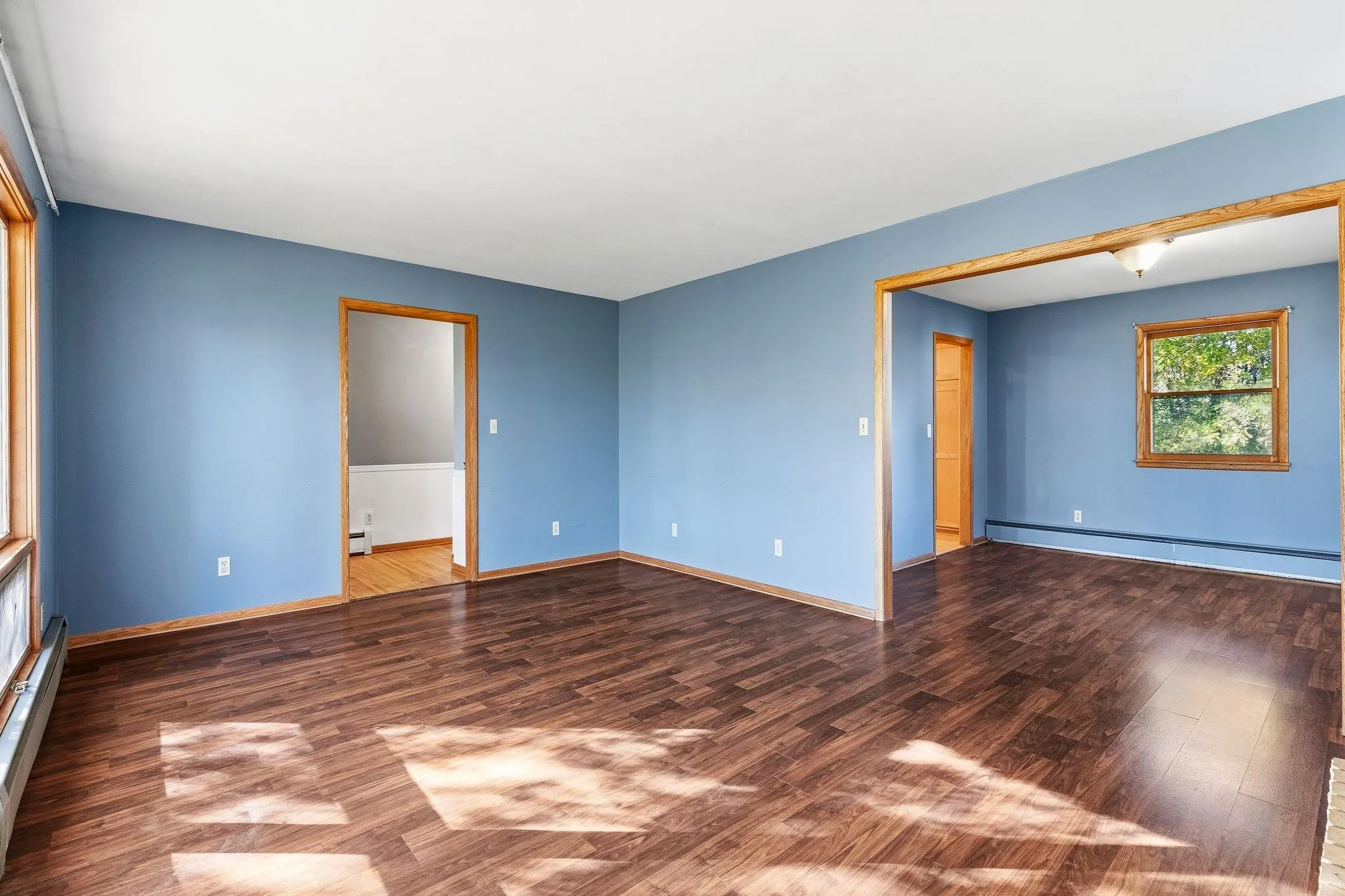 Photo 5 of 1742 Hillcrest Drive