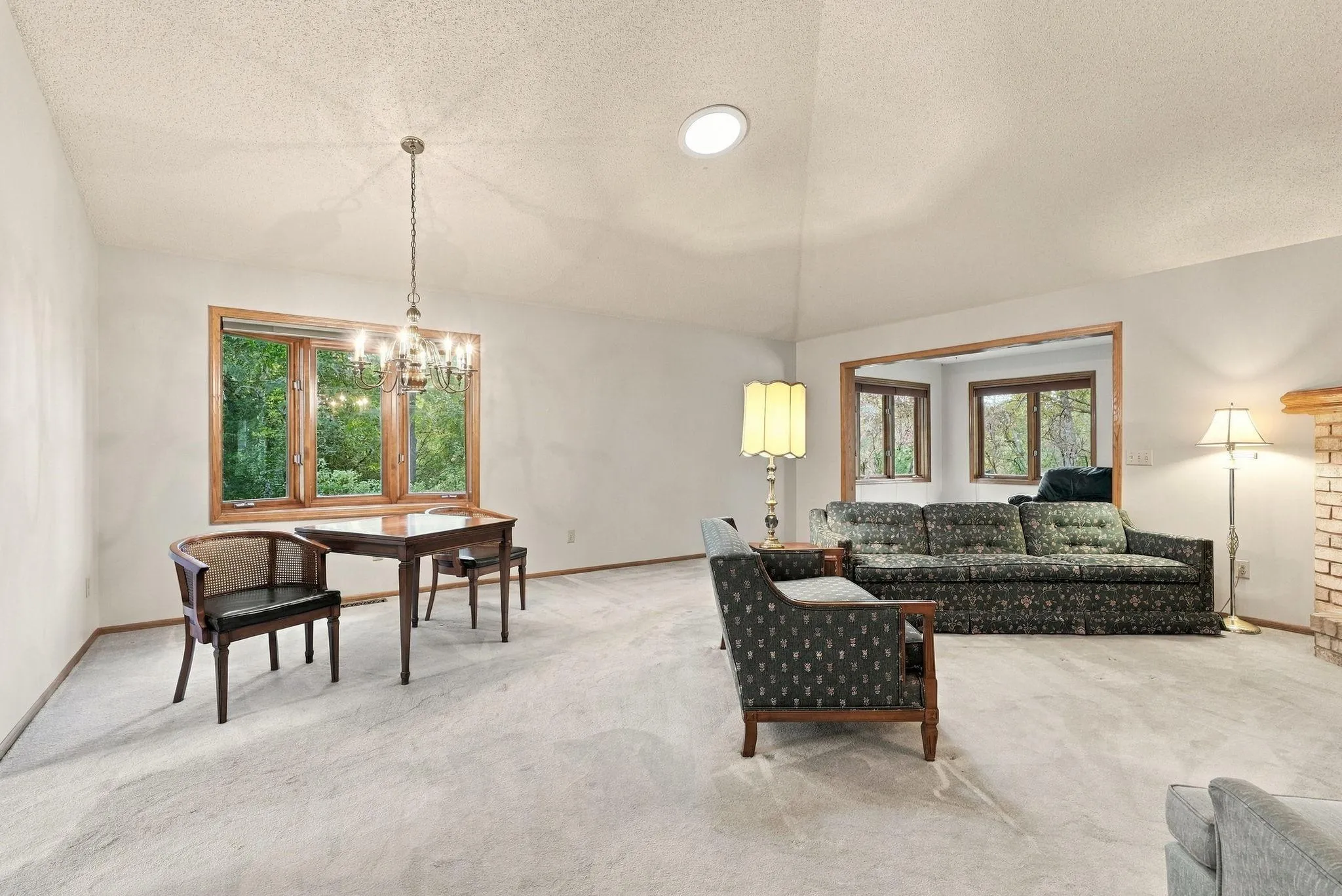 Photo 5 of 1053 Royal Court