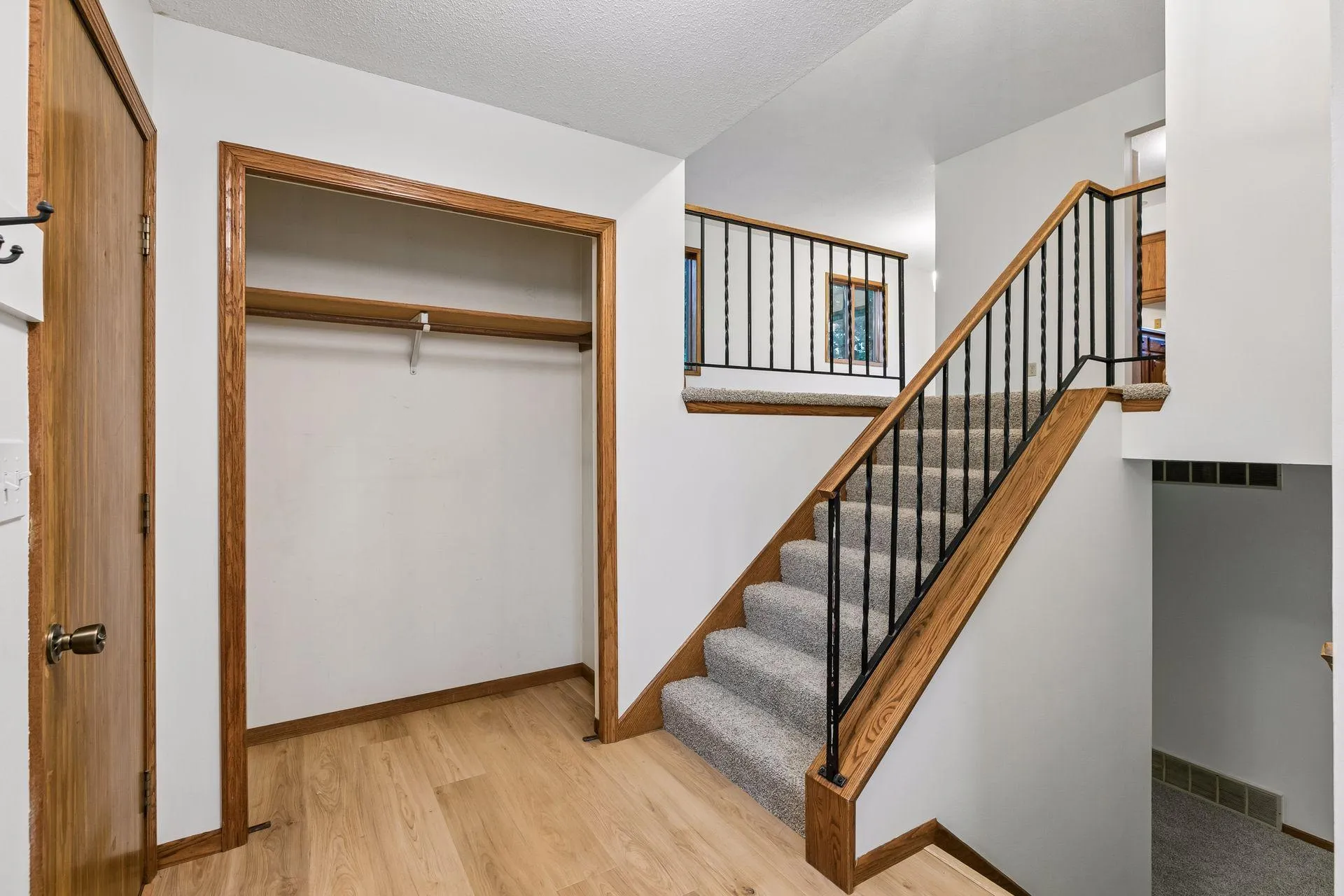Photo 25 of 1112 Grandview Drive