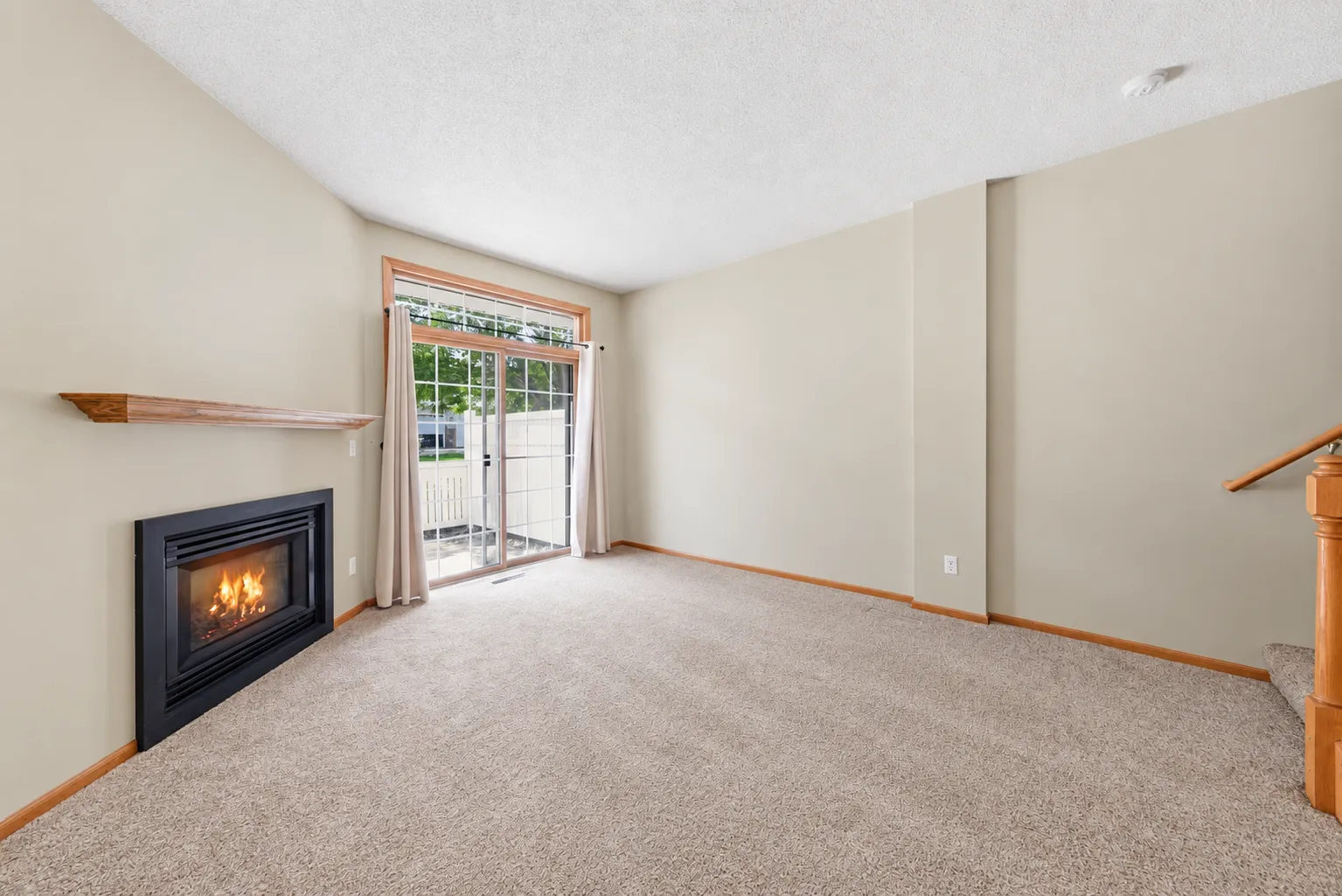 Photo 4 of 14172 Plymouth Avenue Unit 28