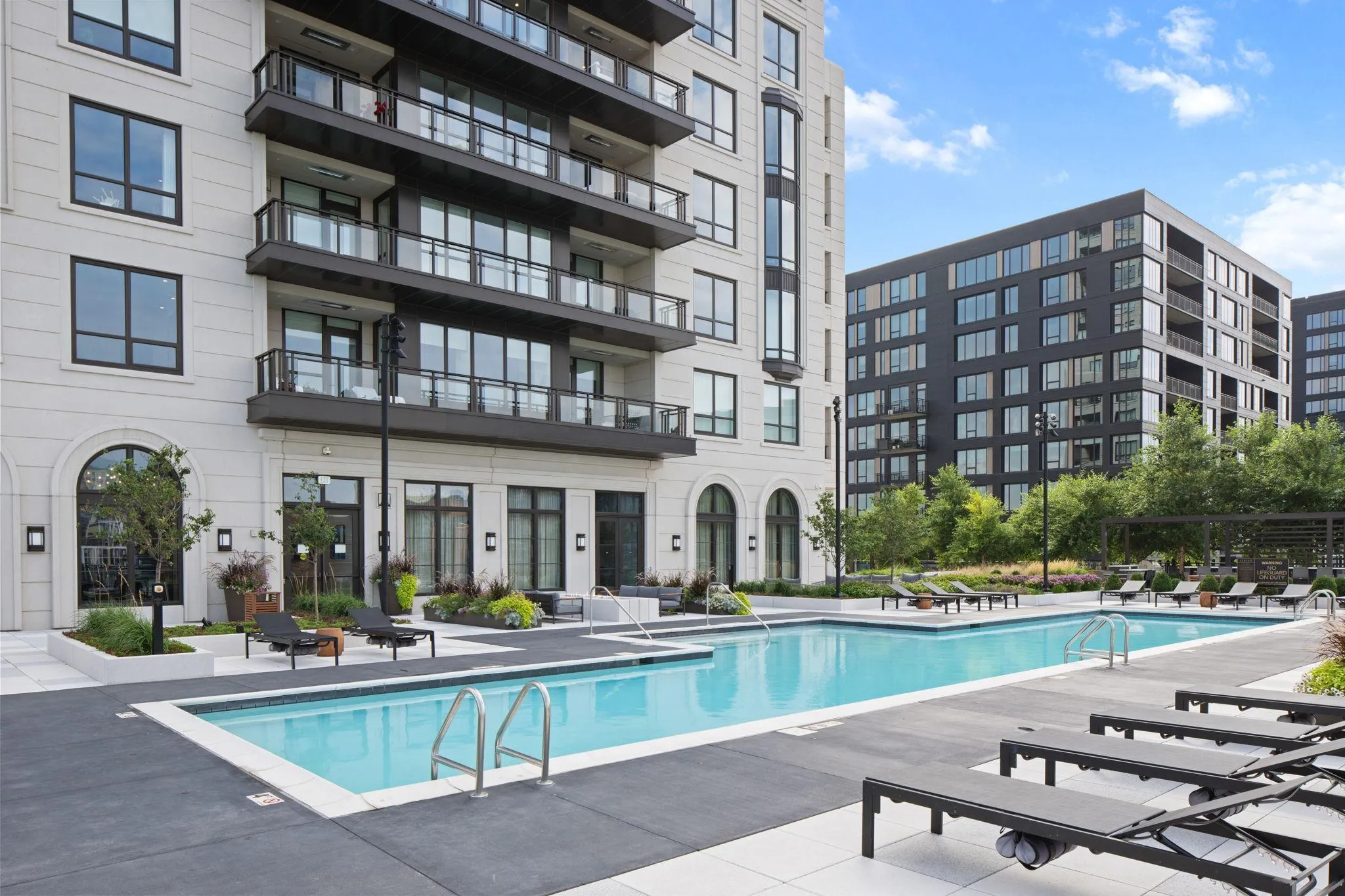 Photo 96 of 1111 W River Parkway Unit 20b