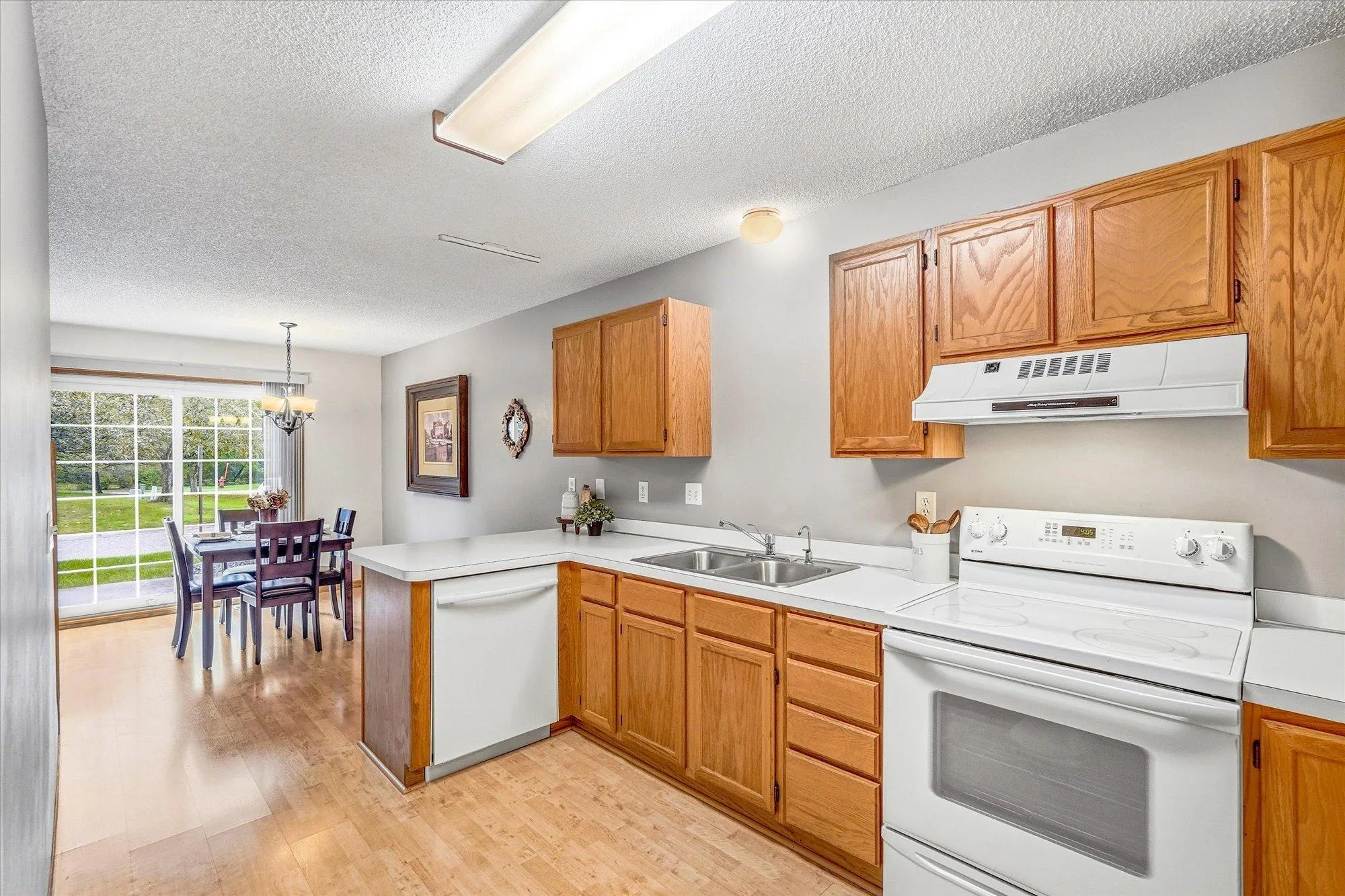 Photo 12 of 4068 Wilshire Circle Unit 43