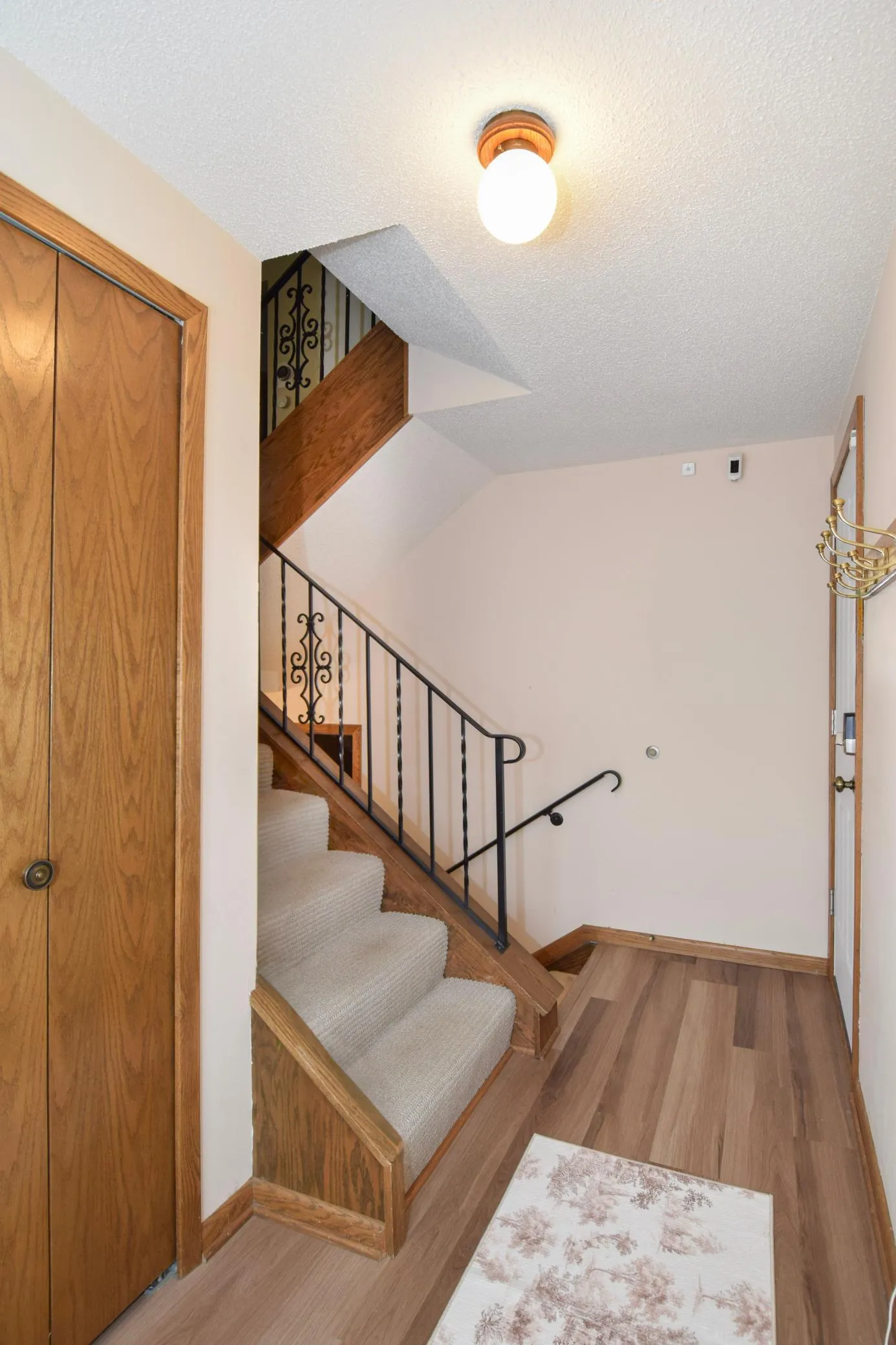 Photo 17 of 8724 N Maplebrook Circle