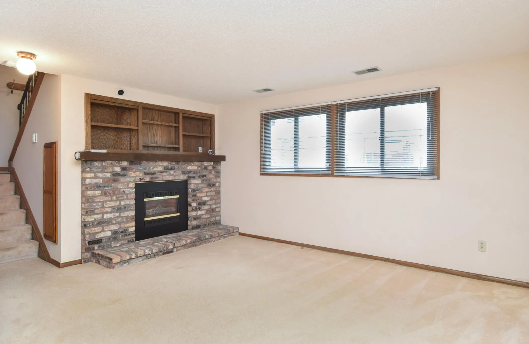 Photo 19 of 8724 N Maplebrook Circle