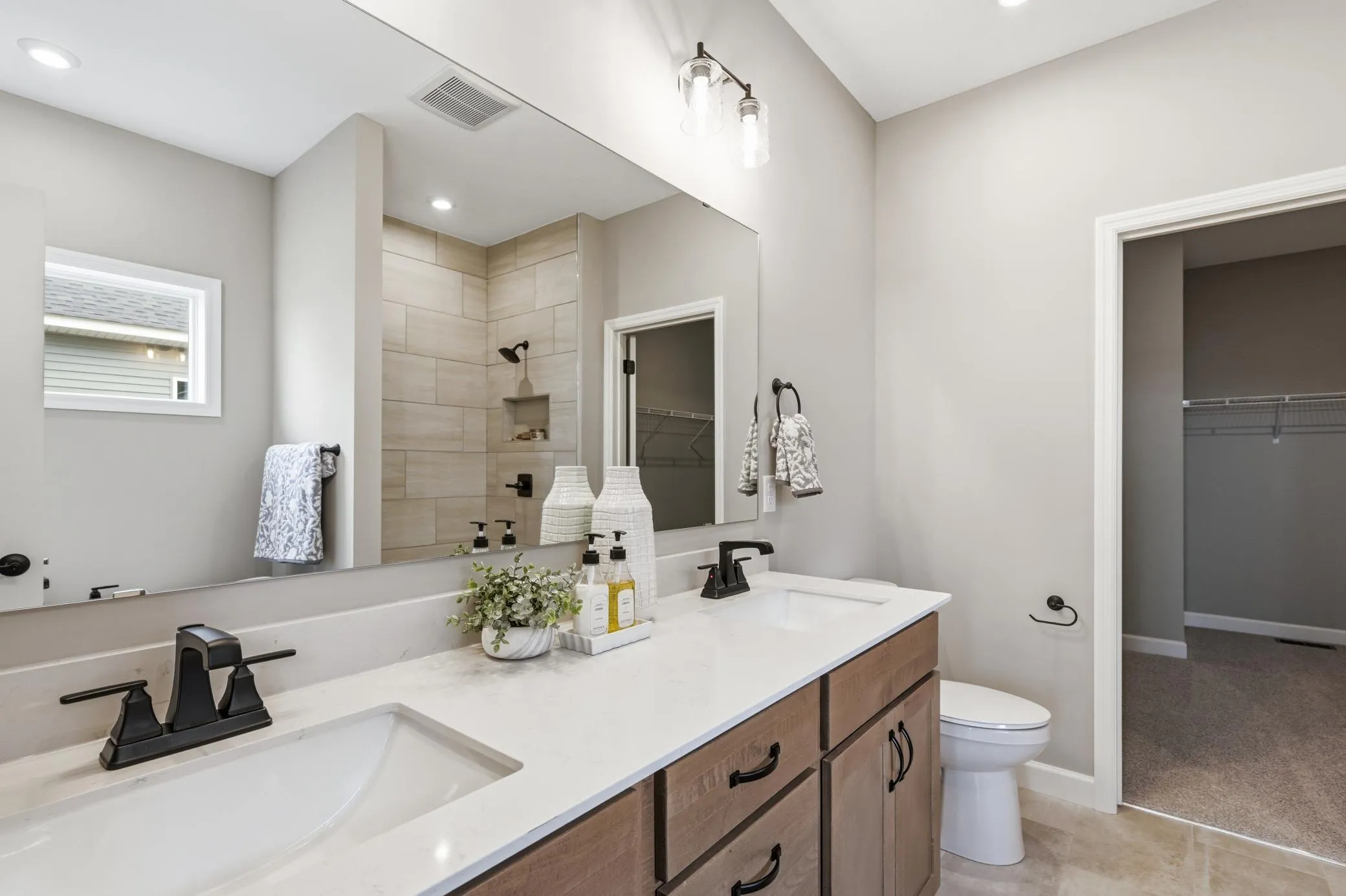 Photo 20 of 4617 89th Ne Street