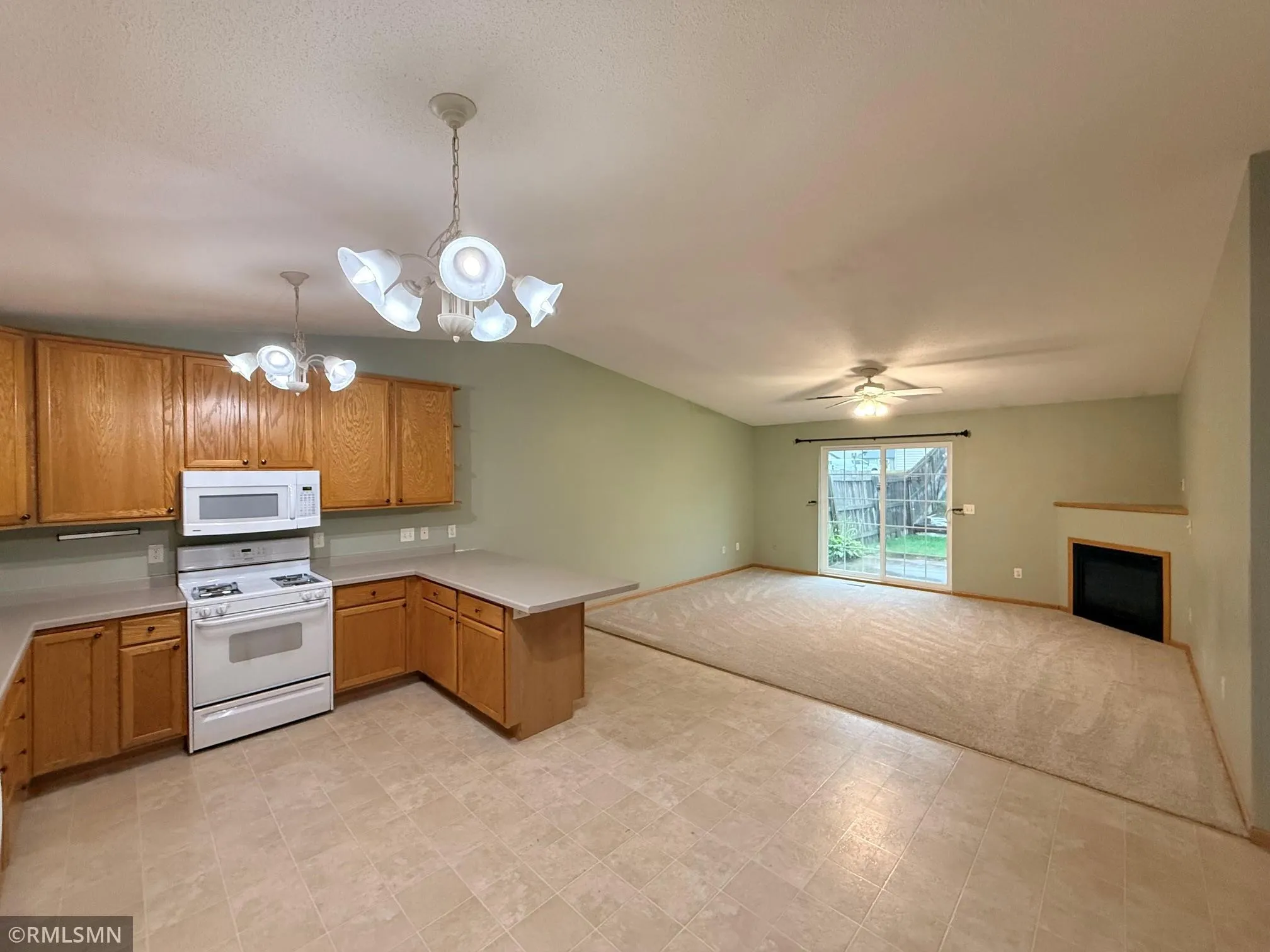 Photo 15 of 610 Meadows Drive