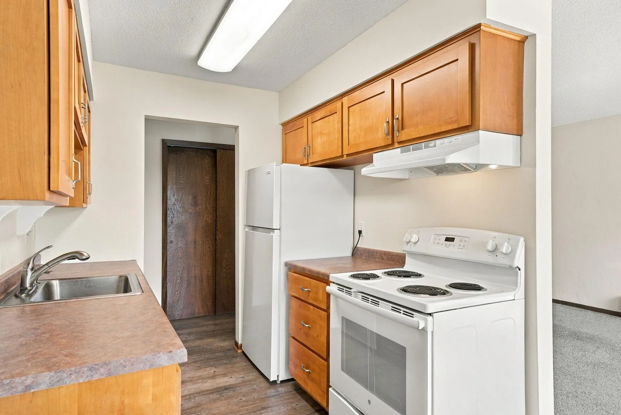 Photo 12 of 819 11th S Avenue Unit 7