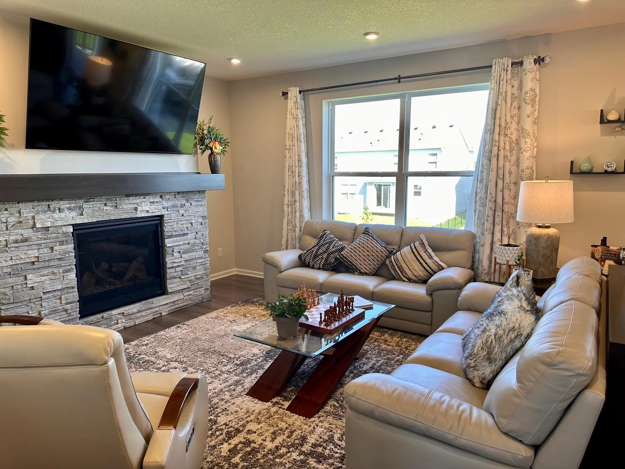 Photo 7 of 4243 Cottagewood Court
