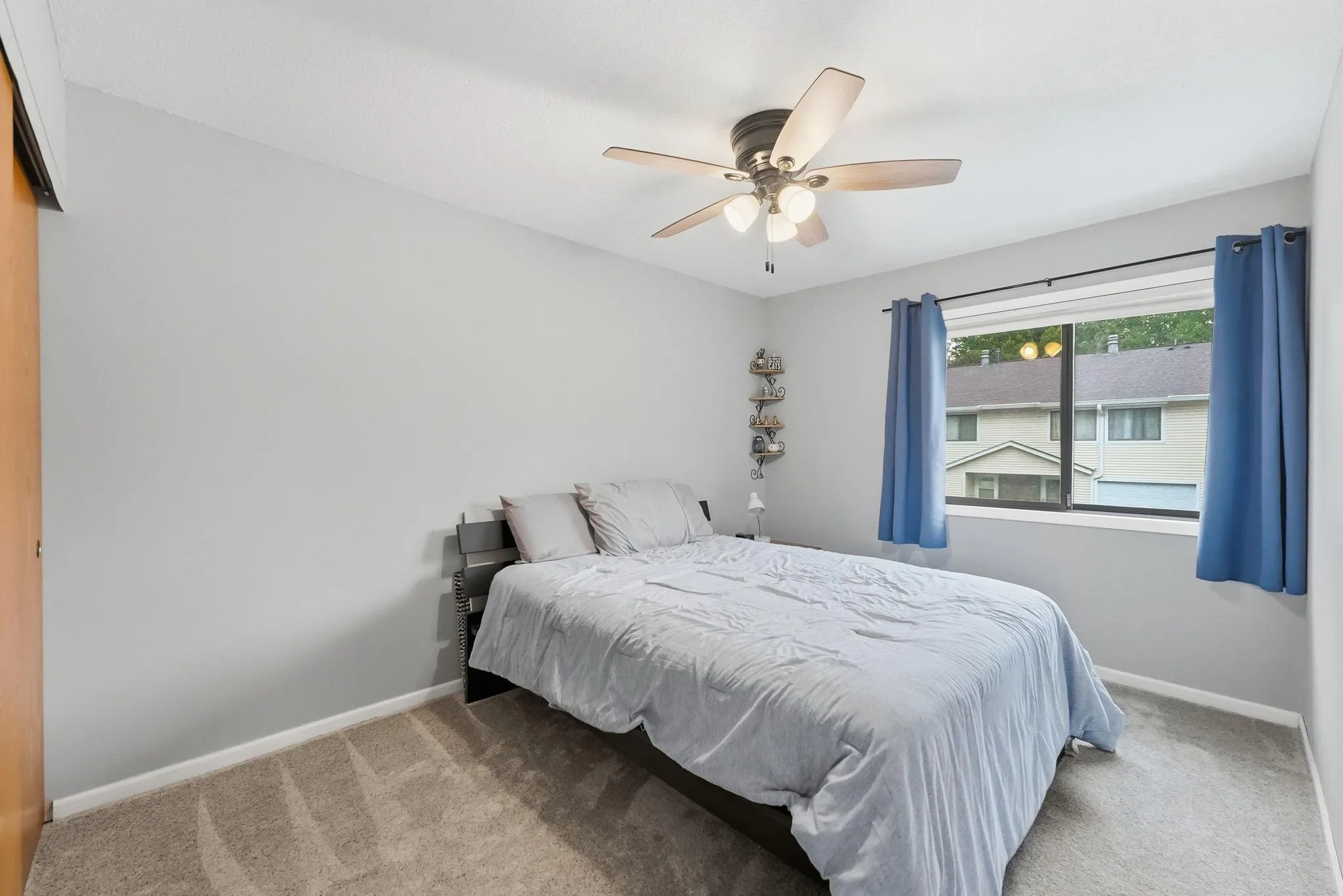 Photo 15 of 1646 City View Drive Unit 19