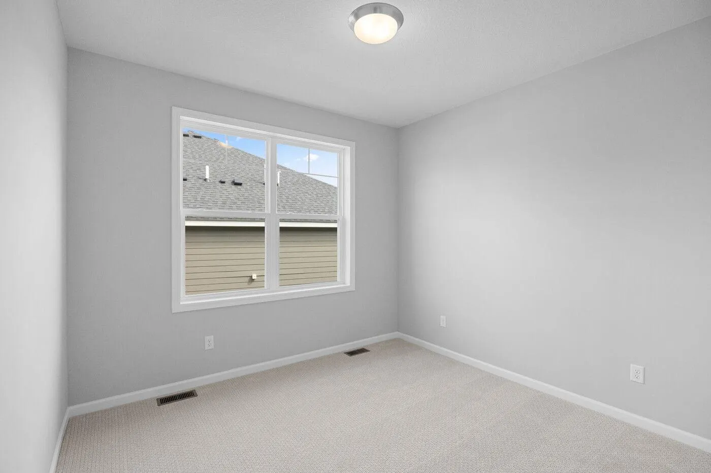 Photo 6 of 8204 Haywood Drive