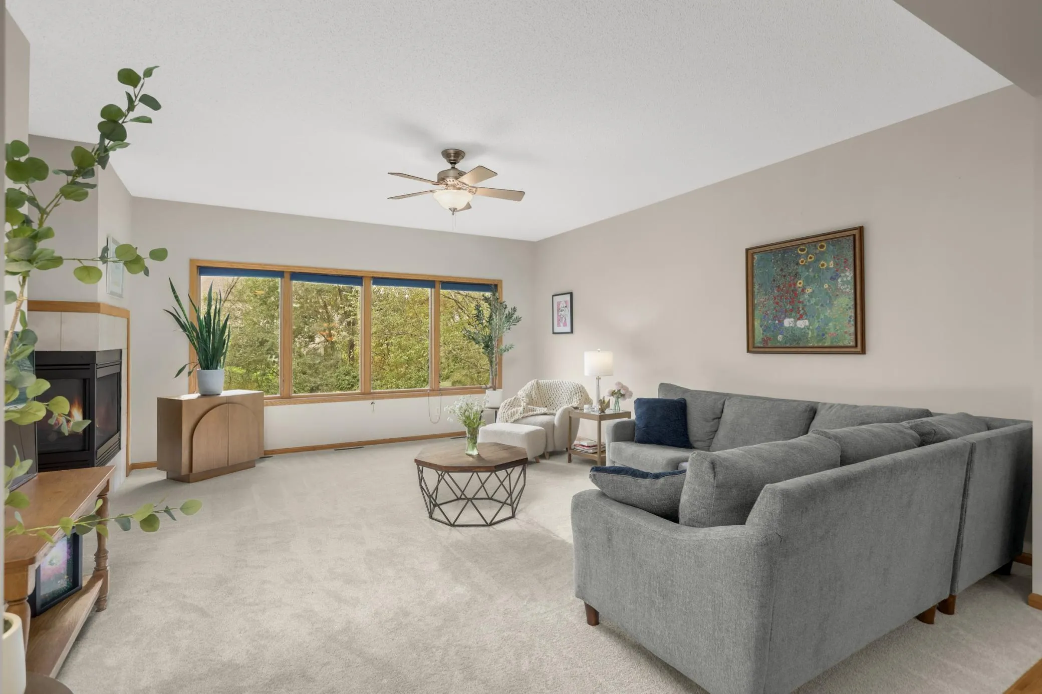 Photo 10 of 1443 Riverbluff Drive