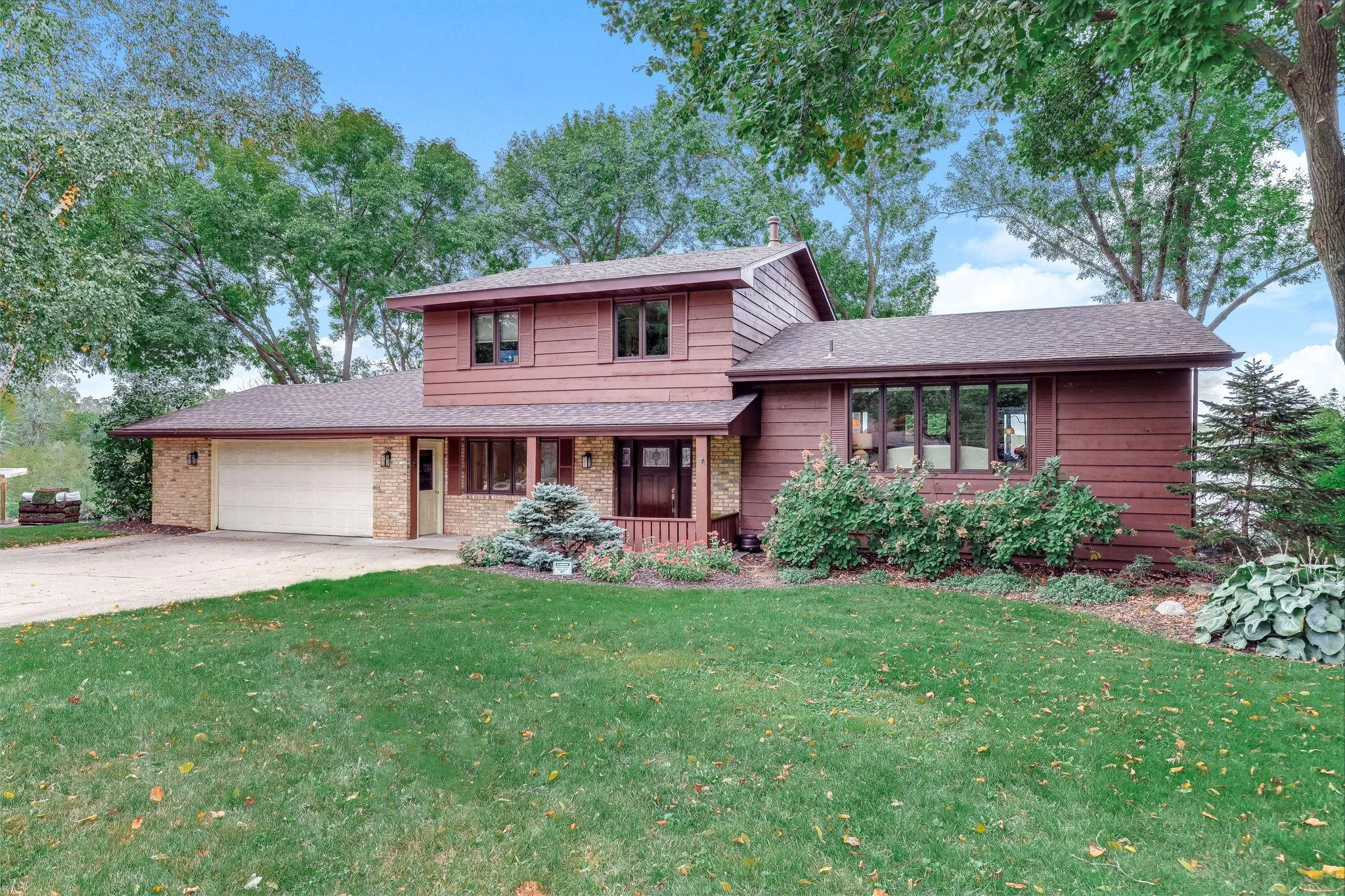 Photo 6 of 2162 Lakebrook Drive