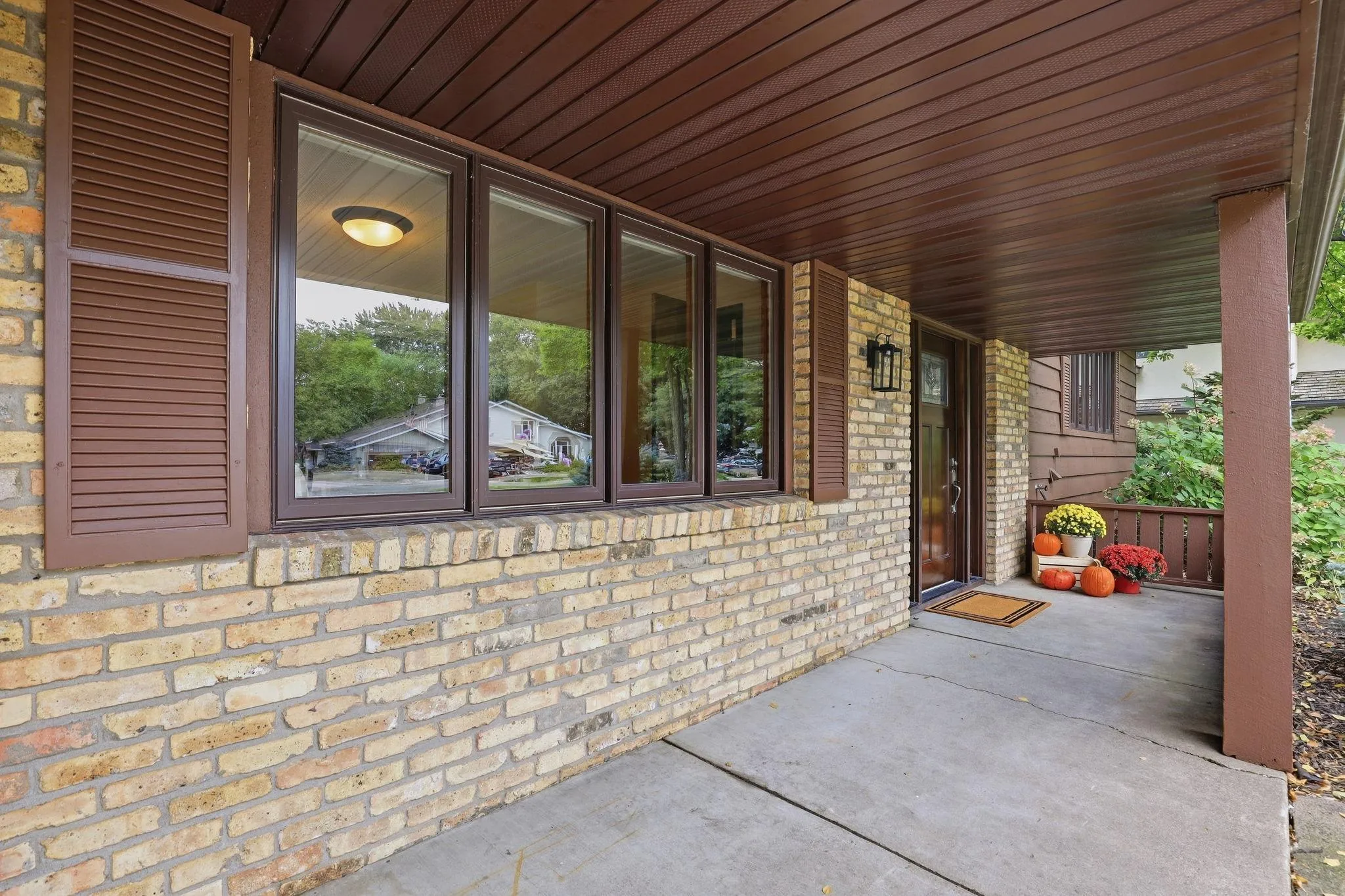 Photo 7 of 2162 Lakebrook Drive