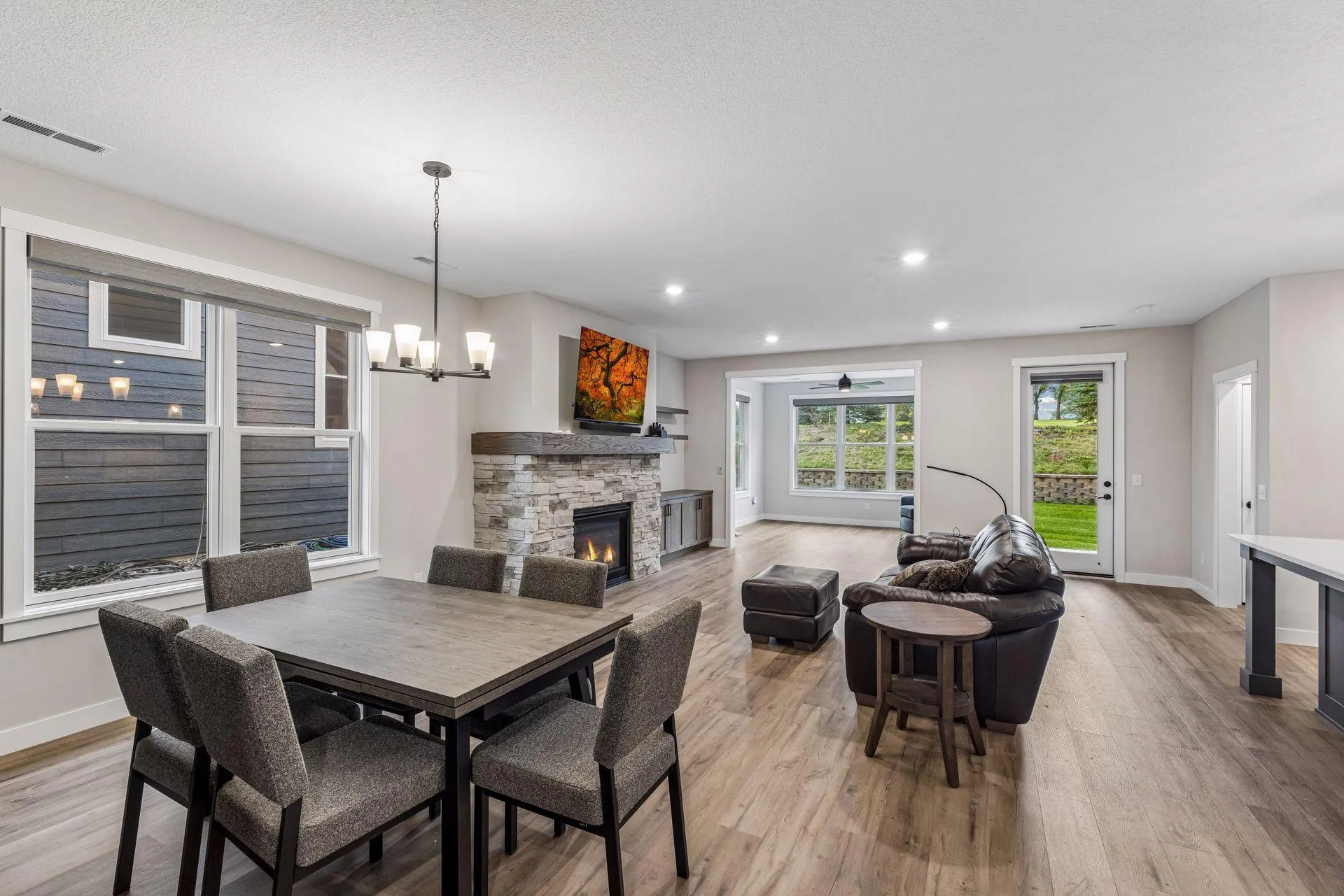 Photo 6 of 1440 Kasilof Court