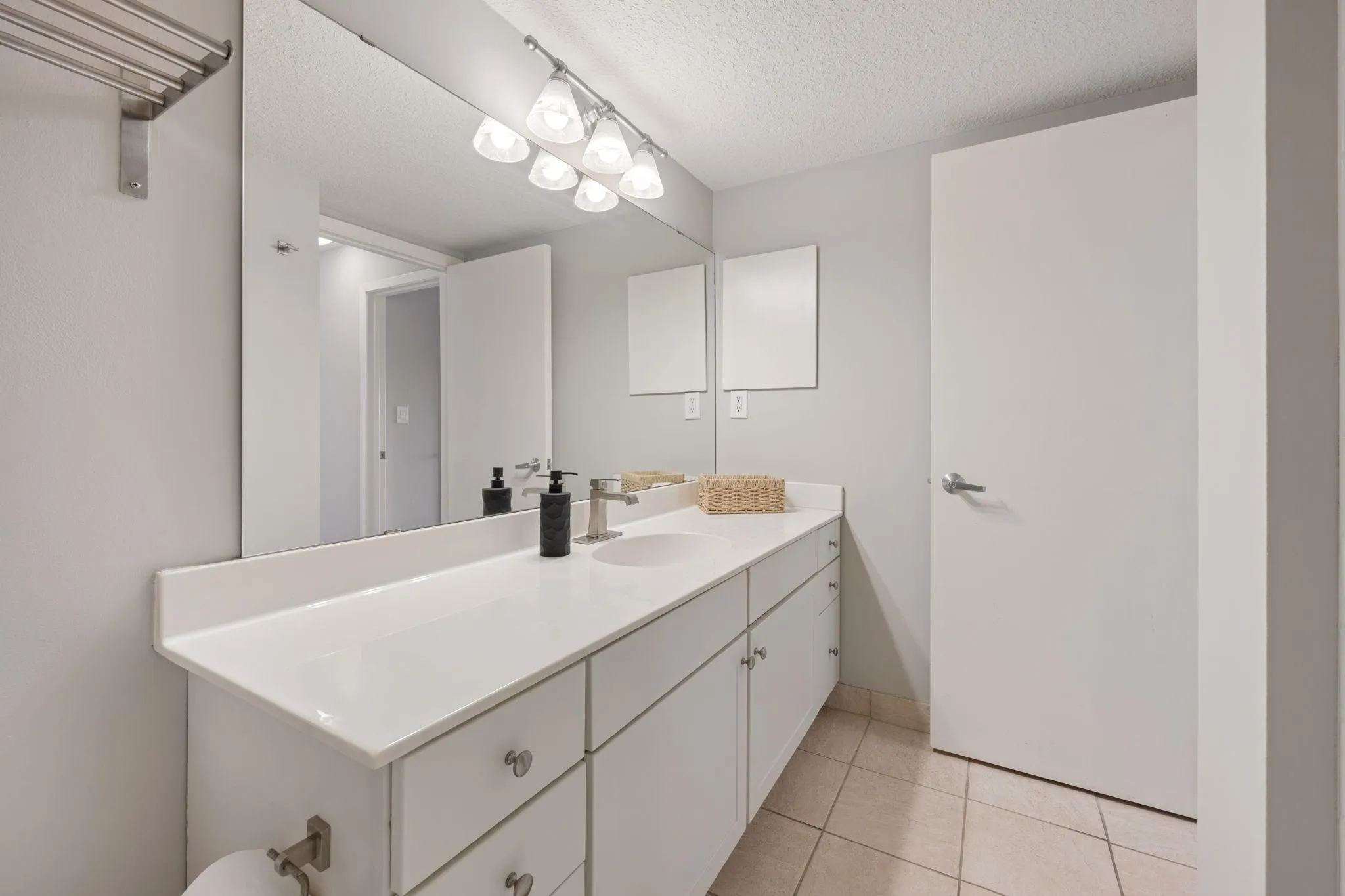 Photo 20 of 110 1st Ne Avenue Unit F704
