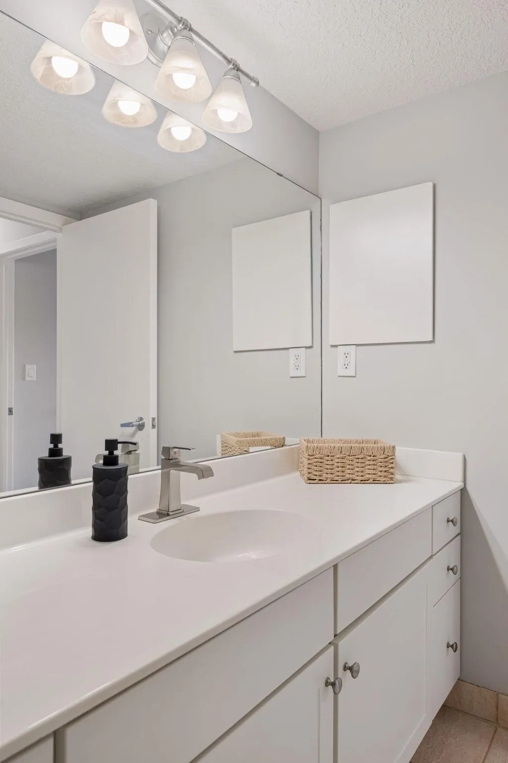 Photo 22 of 110 1st Ne Avenue Unit F704