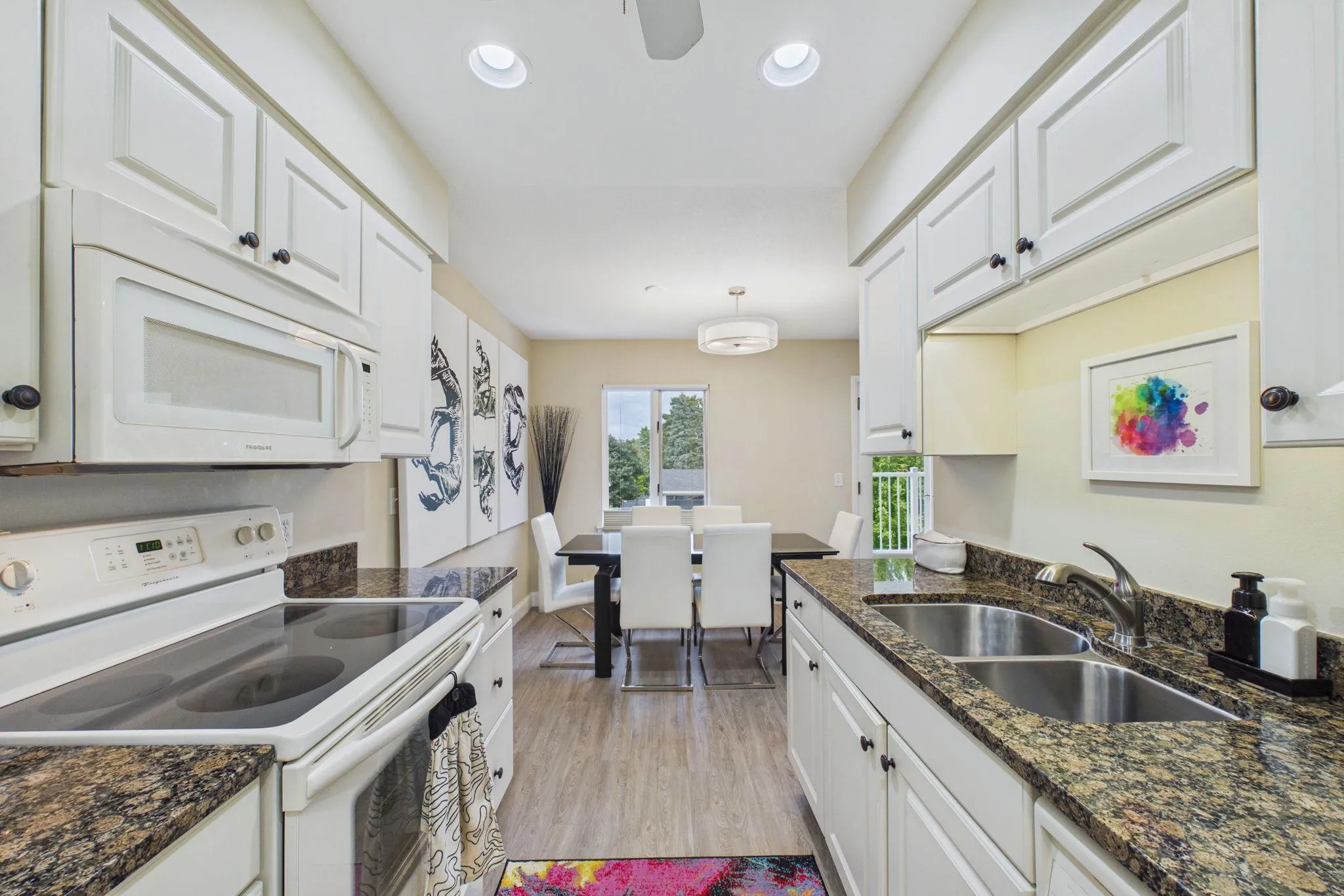 Photo 14 of 6005 Eden Prairie Road Unit 210