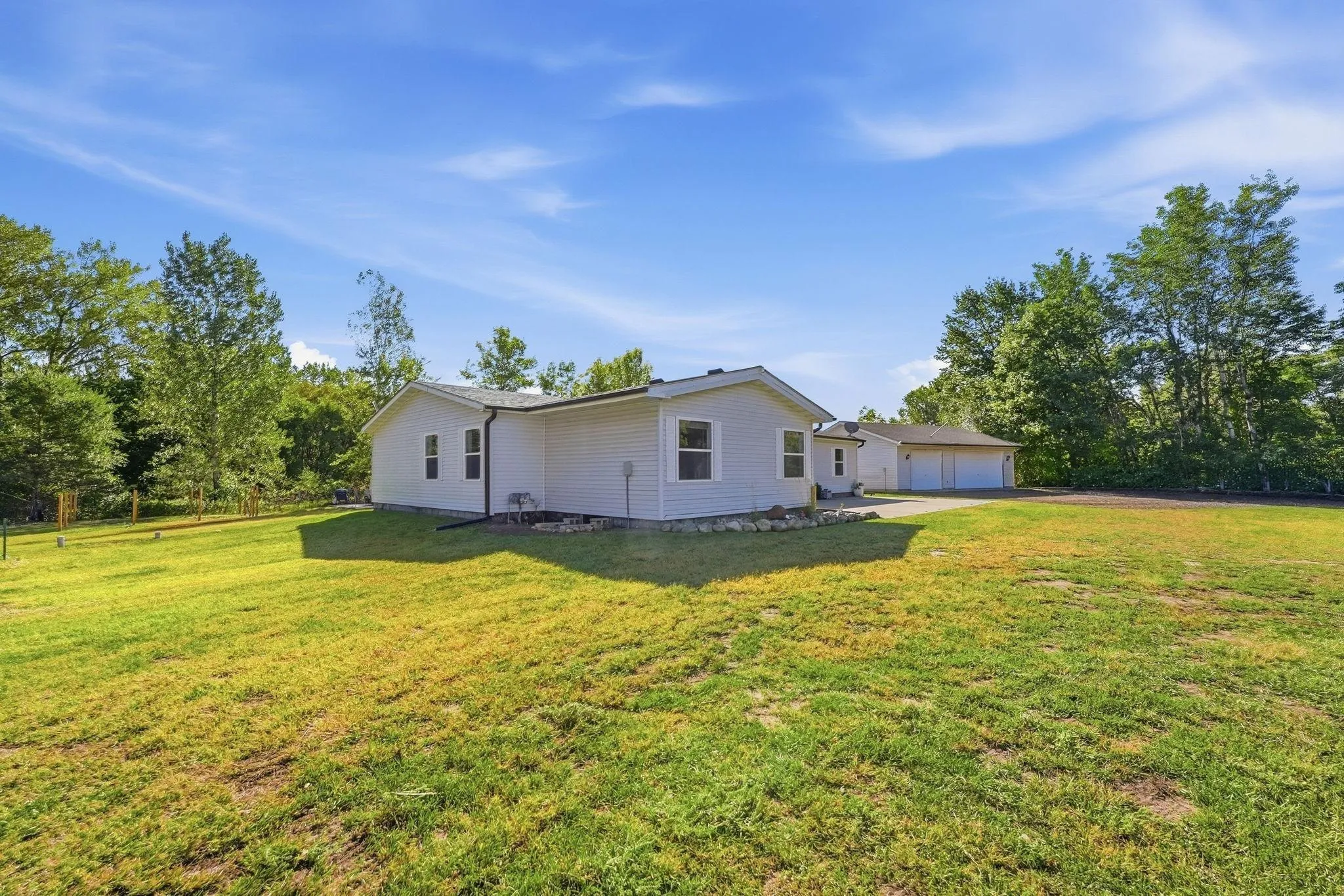 Photo 11 of 22449 County Road 75 Nw