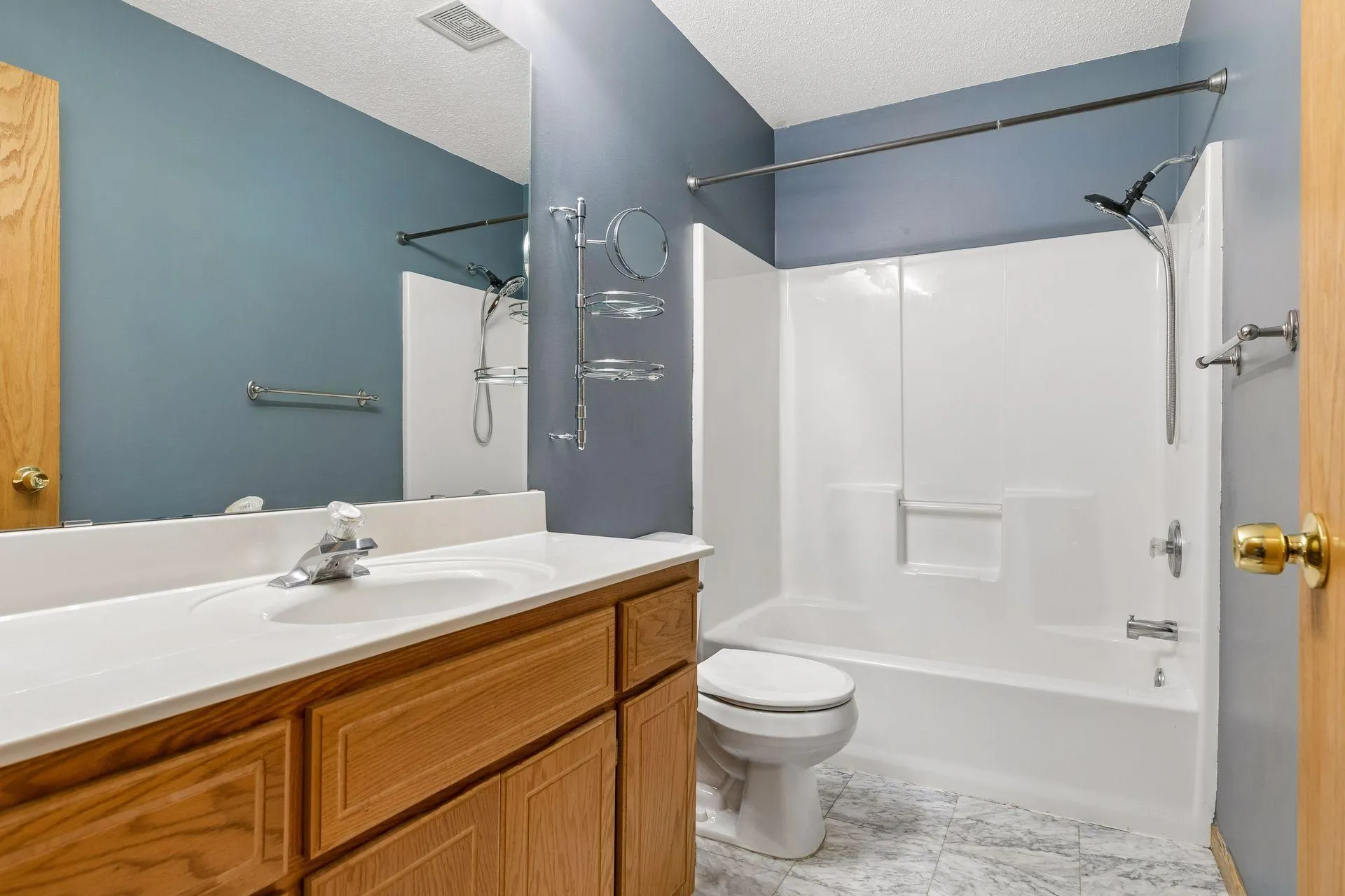 Photo 17 of 1816 Lupine Drive