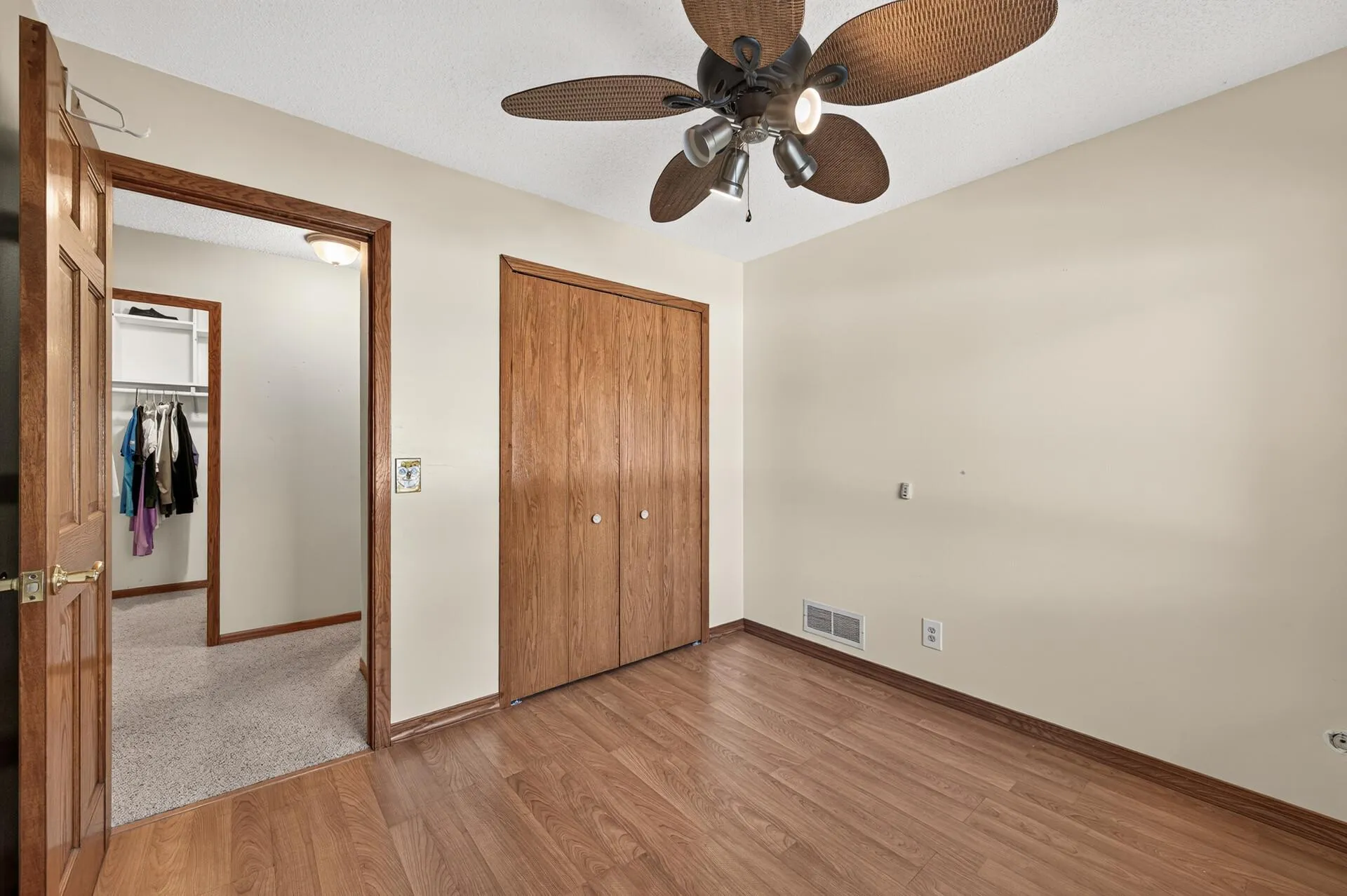 Photo 14 of 4513 Churchill Street