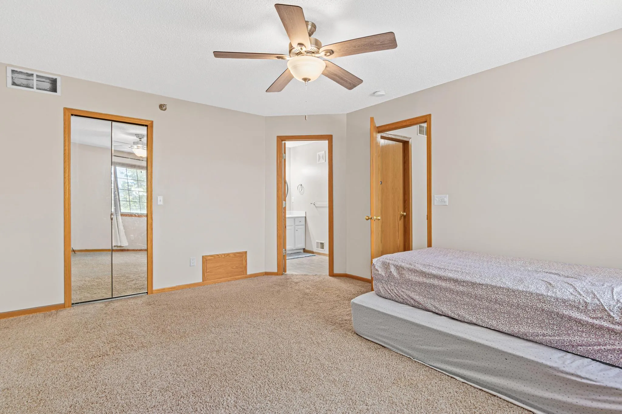Photo 19 of 17980 Cobblestone Way