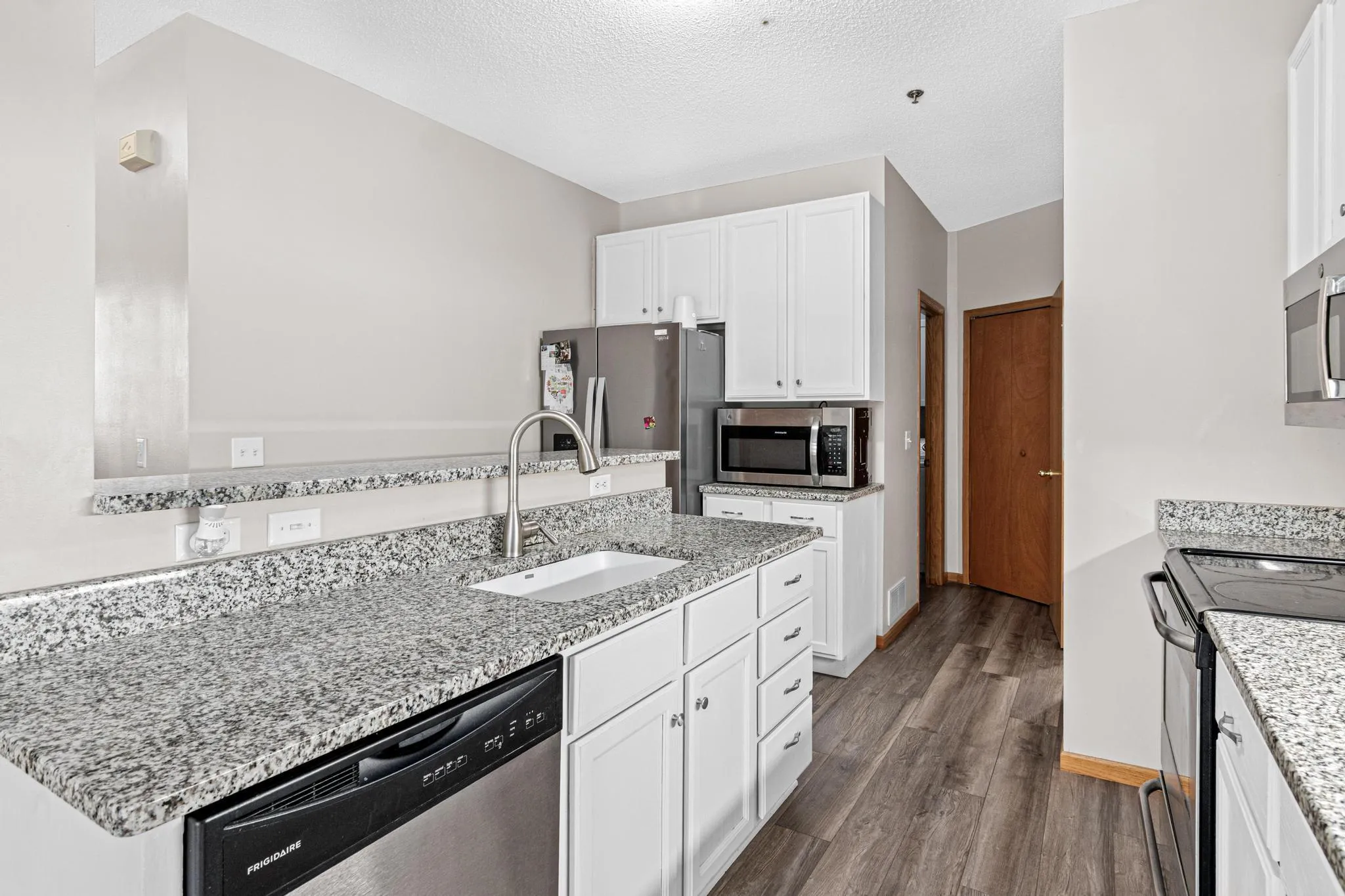 Photo 10 of 17980 Cobblestone Way