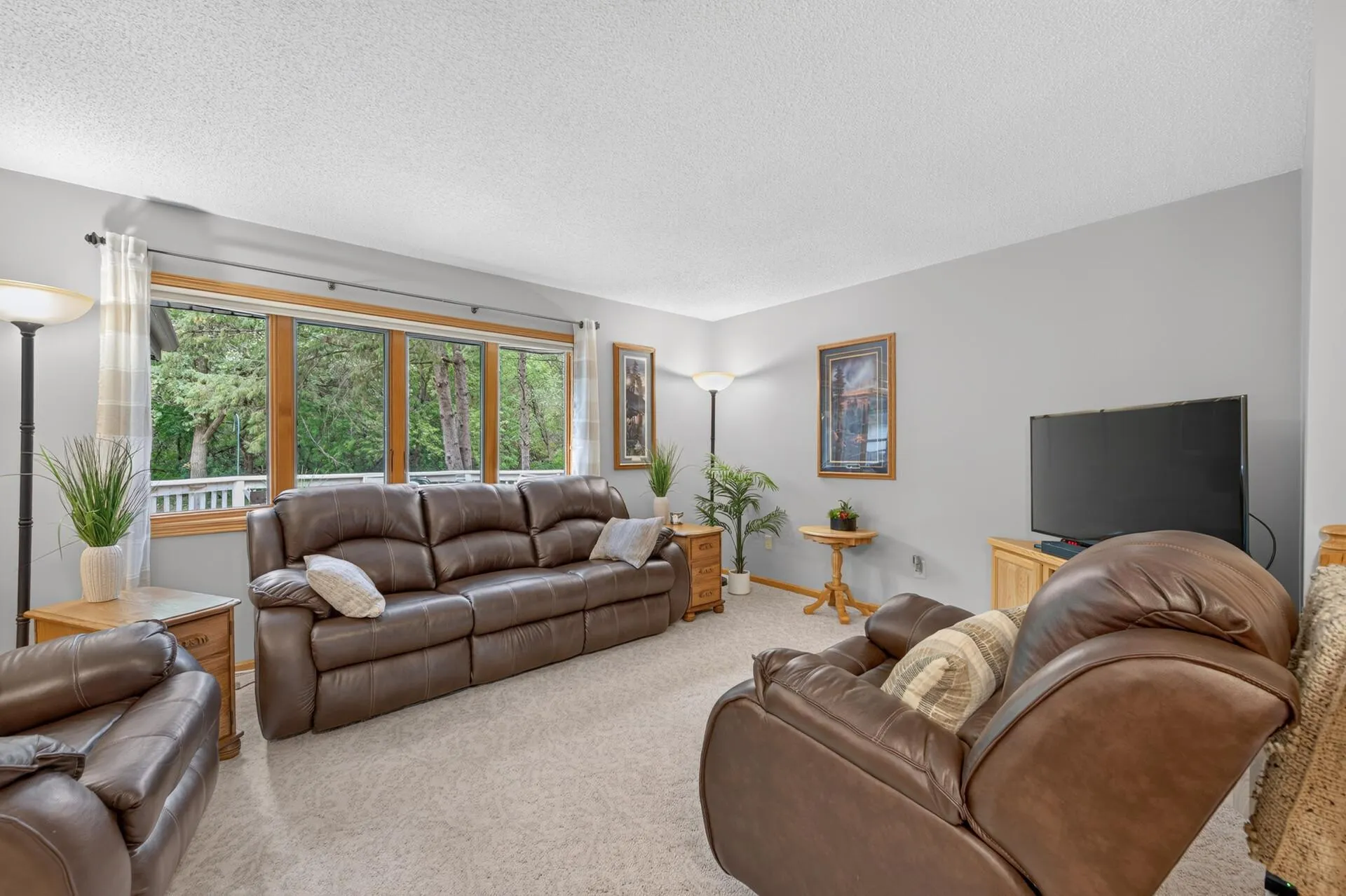 Photo 10 of 5612 261st Street