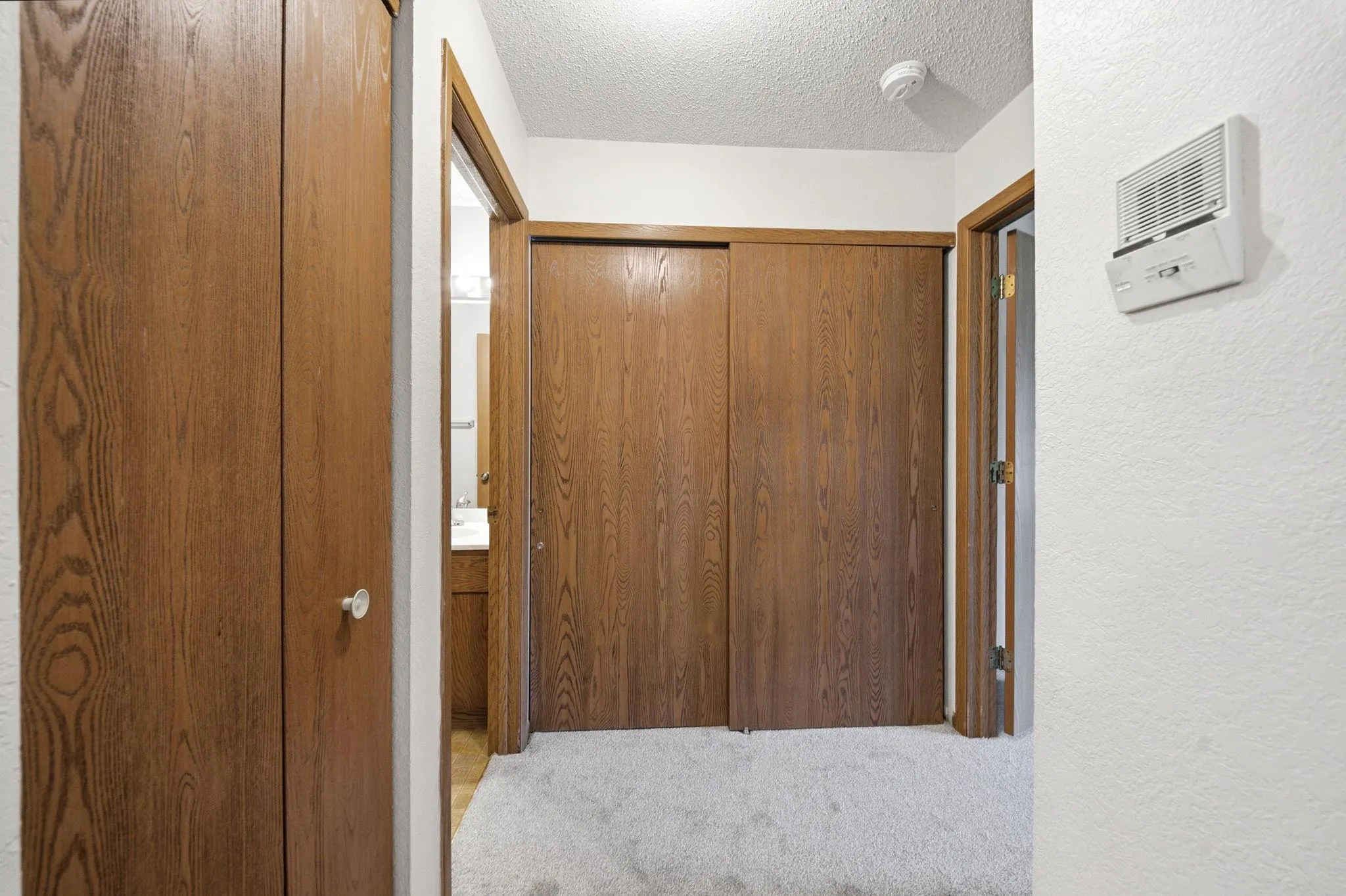 Photo 9 of 14182 Pennock Avenue Unit 309