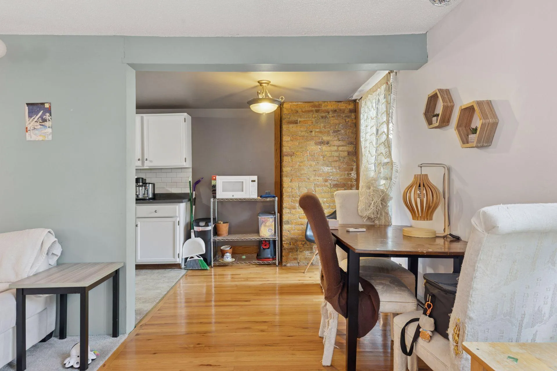 Photo 11 of 1807 Elliot Avenue Unit 4