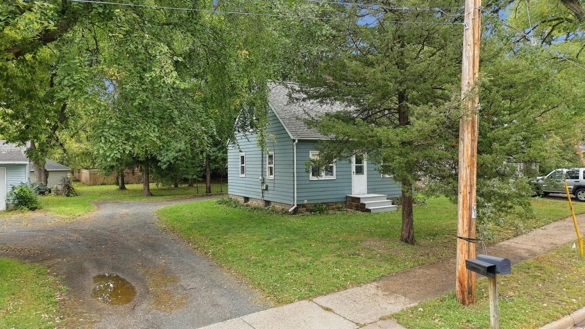 Photo 22 of 303 8th Avenue