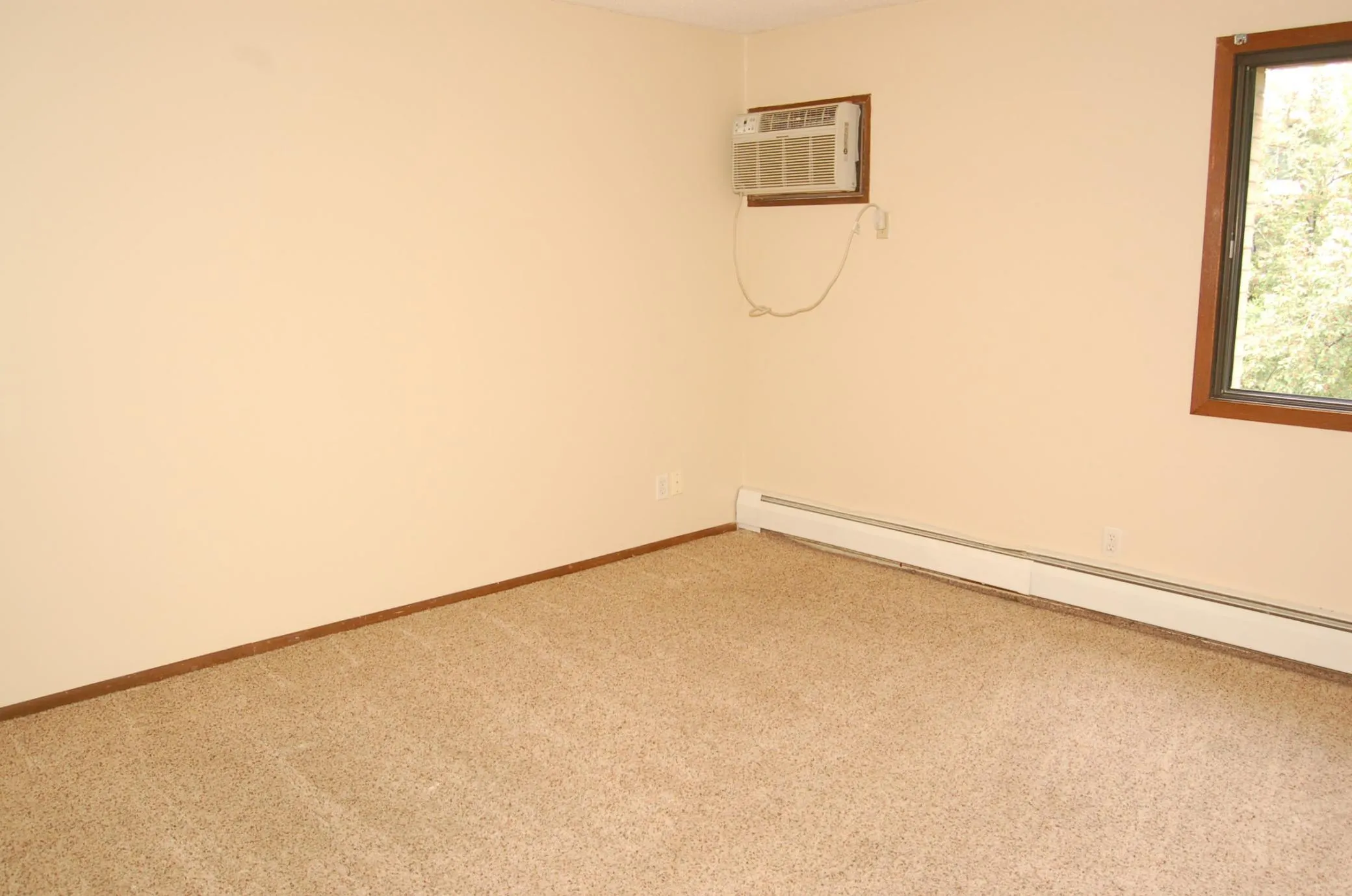 Photo 11 of 1887 Silver Bell Road Unit 318