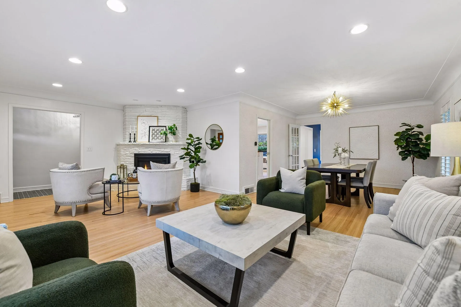 Photo 6 of 5321 Ayrshire Boulevard